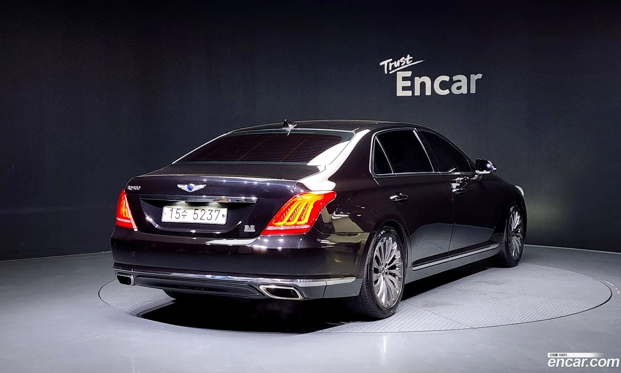 Genesis G90 I 38 Gdi Awd 2018 - фотография 17194016