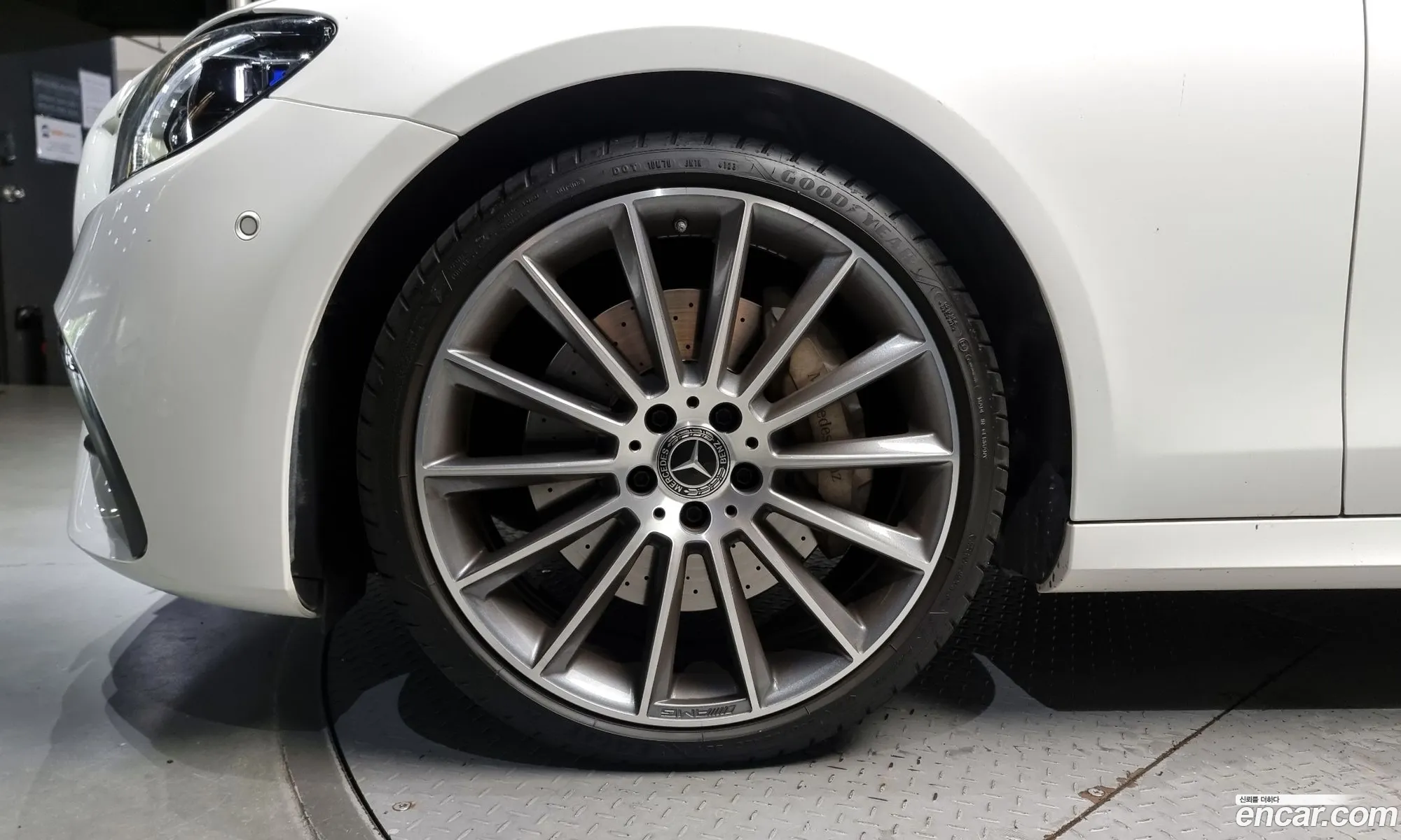 Mercedes-Benz E-Klasse V W213 S213 C238 E350 4Matic Amg Line 2021 - фотография 17146871
