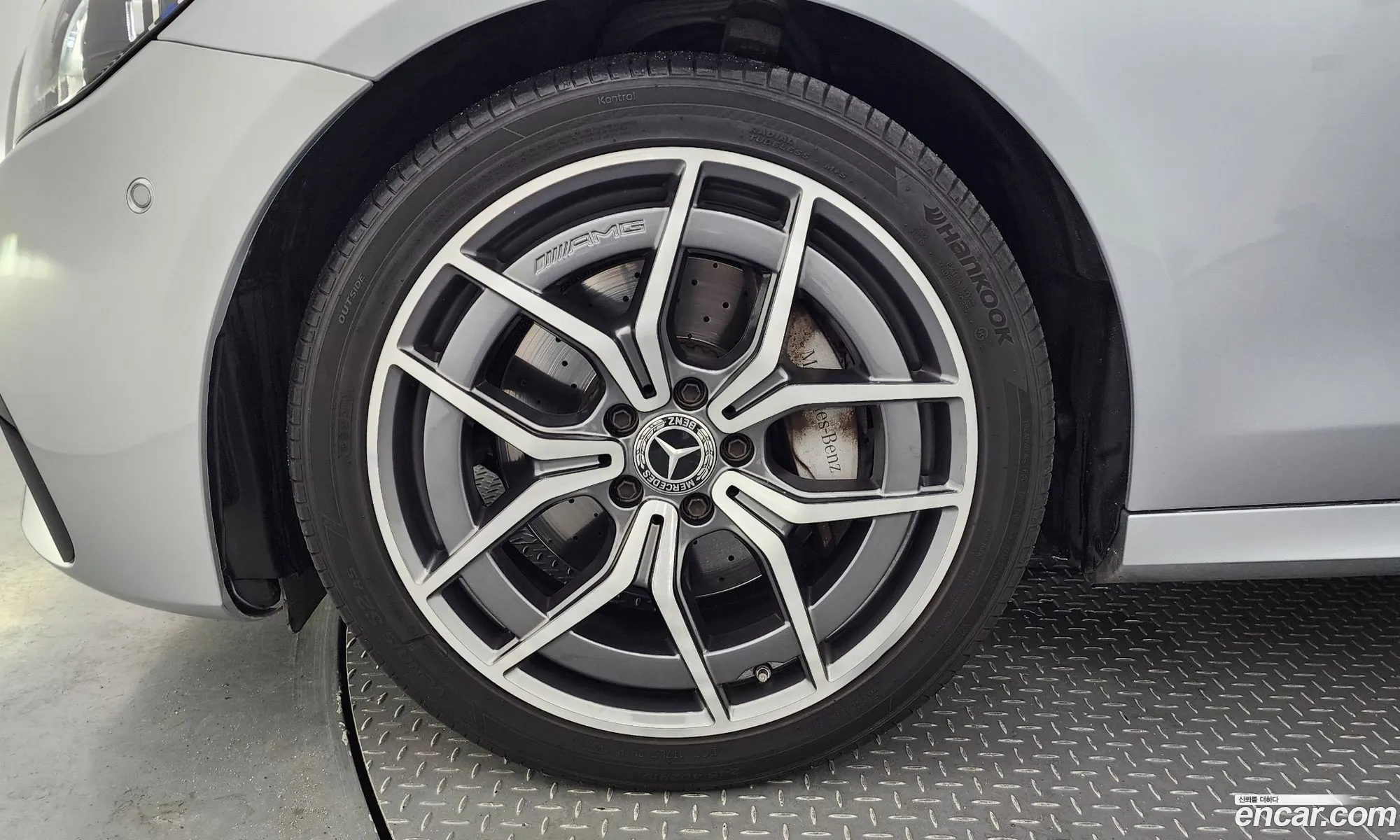 Mercedes E-Class W213 E220D 4Matic Amg Line - фотография 17146908