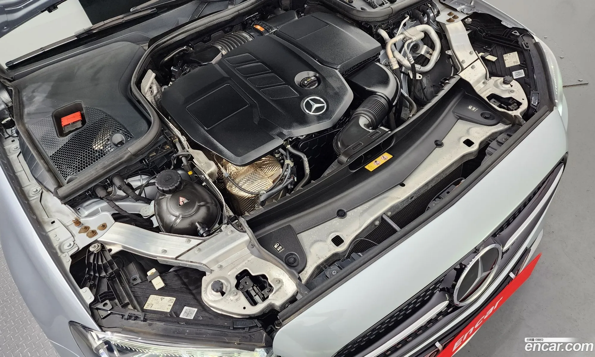Mercedes E-Class W213 E220D 4Matic Amg Line - фотография 17146909