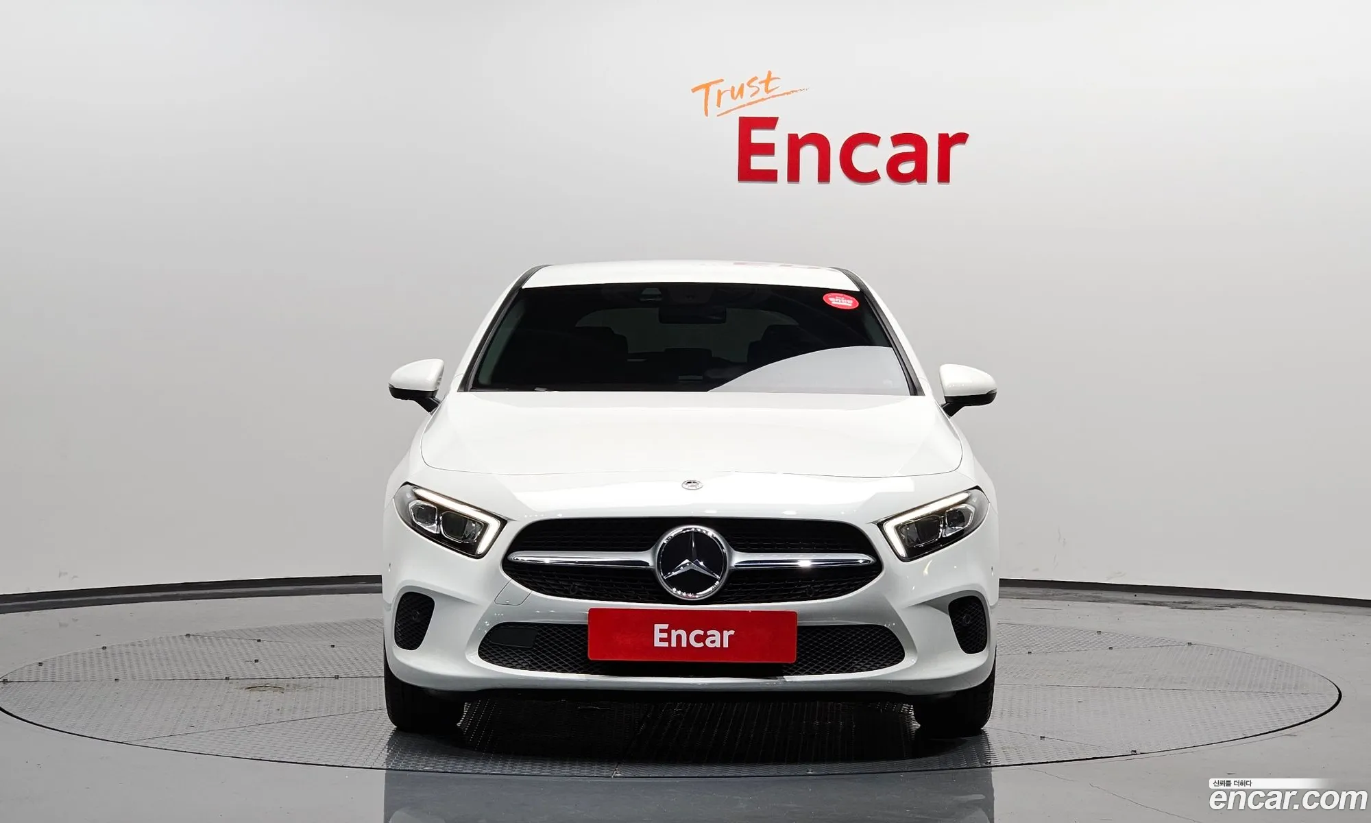 Mercedes-Benz A-Klasse Iv W177 A220 Hatchback 2020 - фотография 17146894