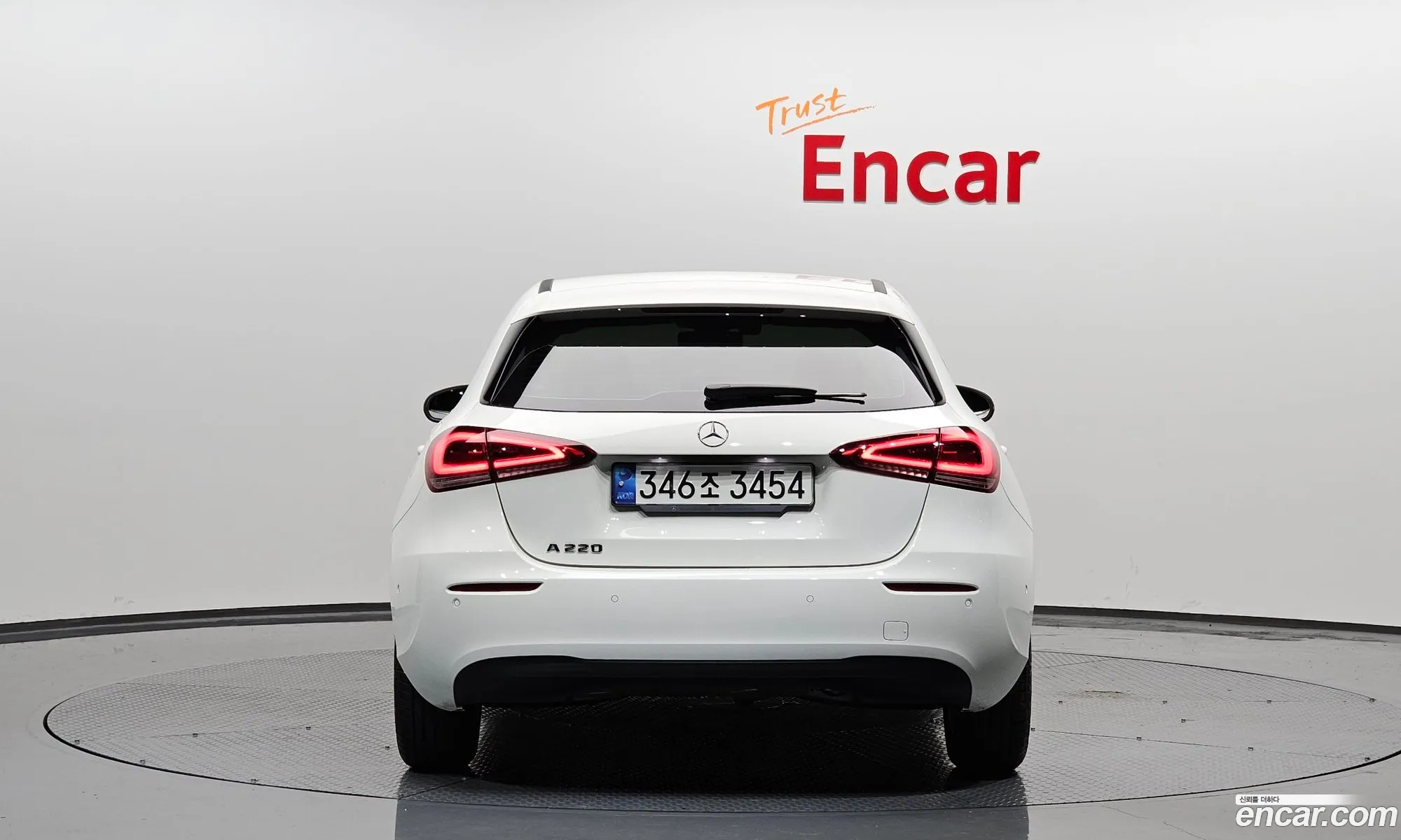 Mercedes-Benz A-Klasse Iv W177 A220 Hatchback 2020 - фотография 17146895