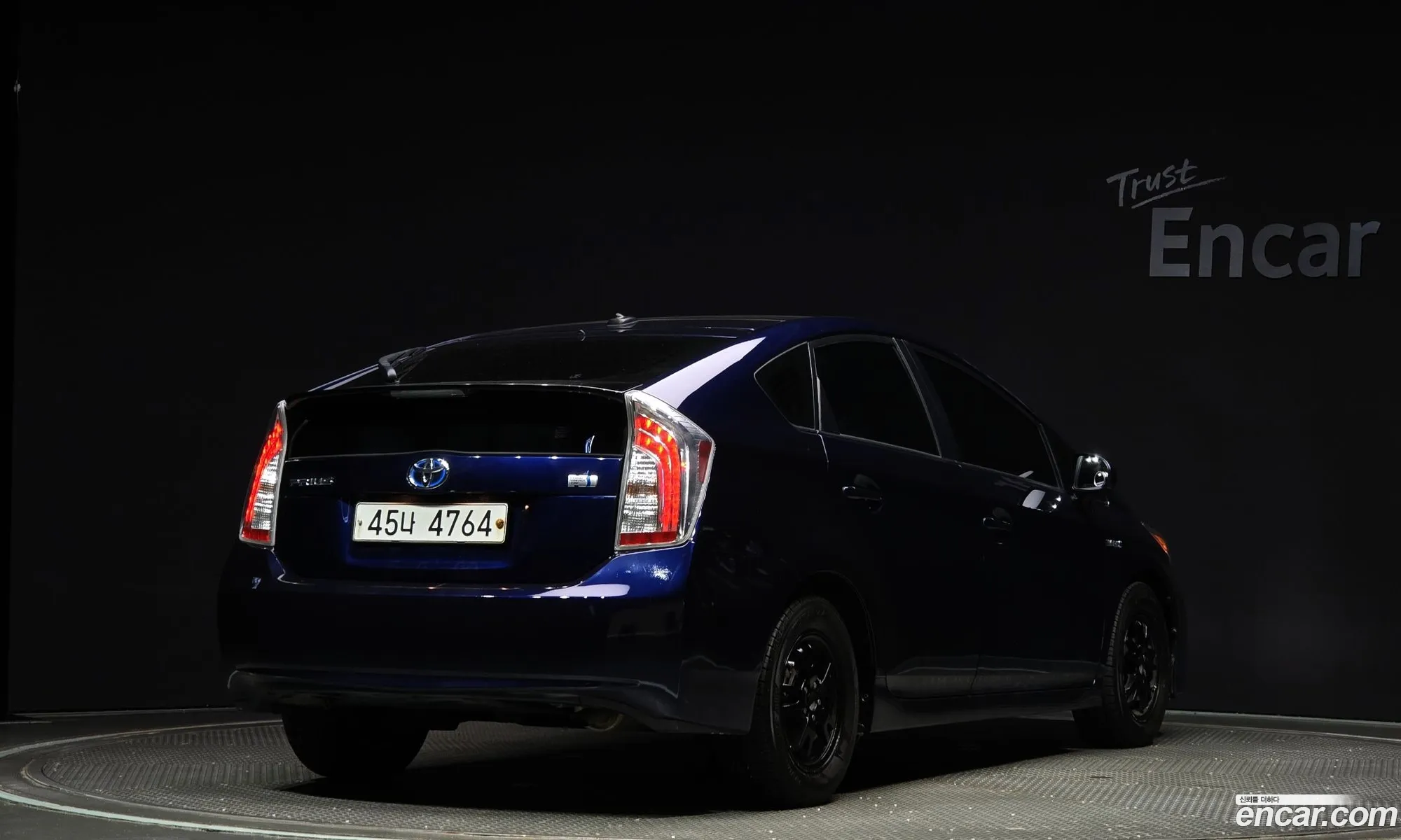 Toyota Prius 18E 2015 - фотография 14852104