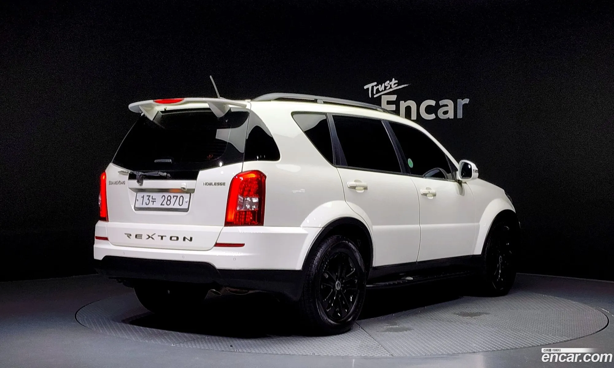Ssangyong Rexton Iii 20 4Wd Noblesse 2013 - фотография 14636583