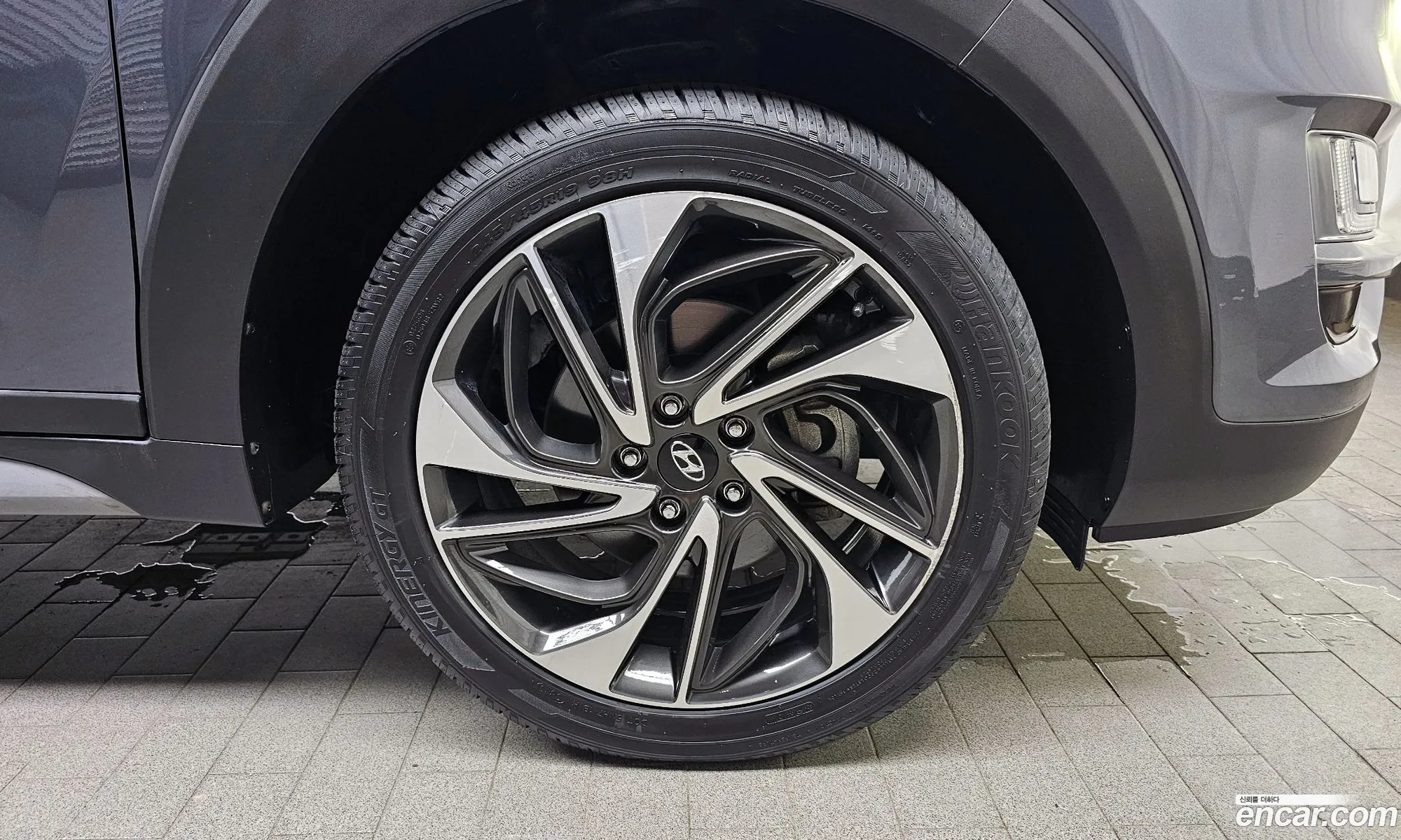 Hyundai All New Tucson Gasoline 16 Turbo 2Wd Premium - фотография 19133096