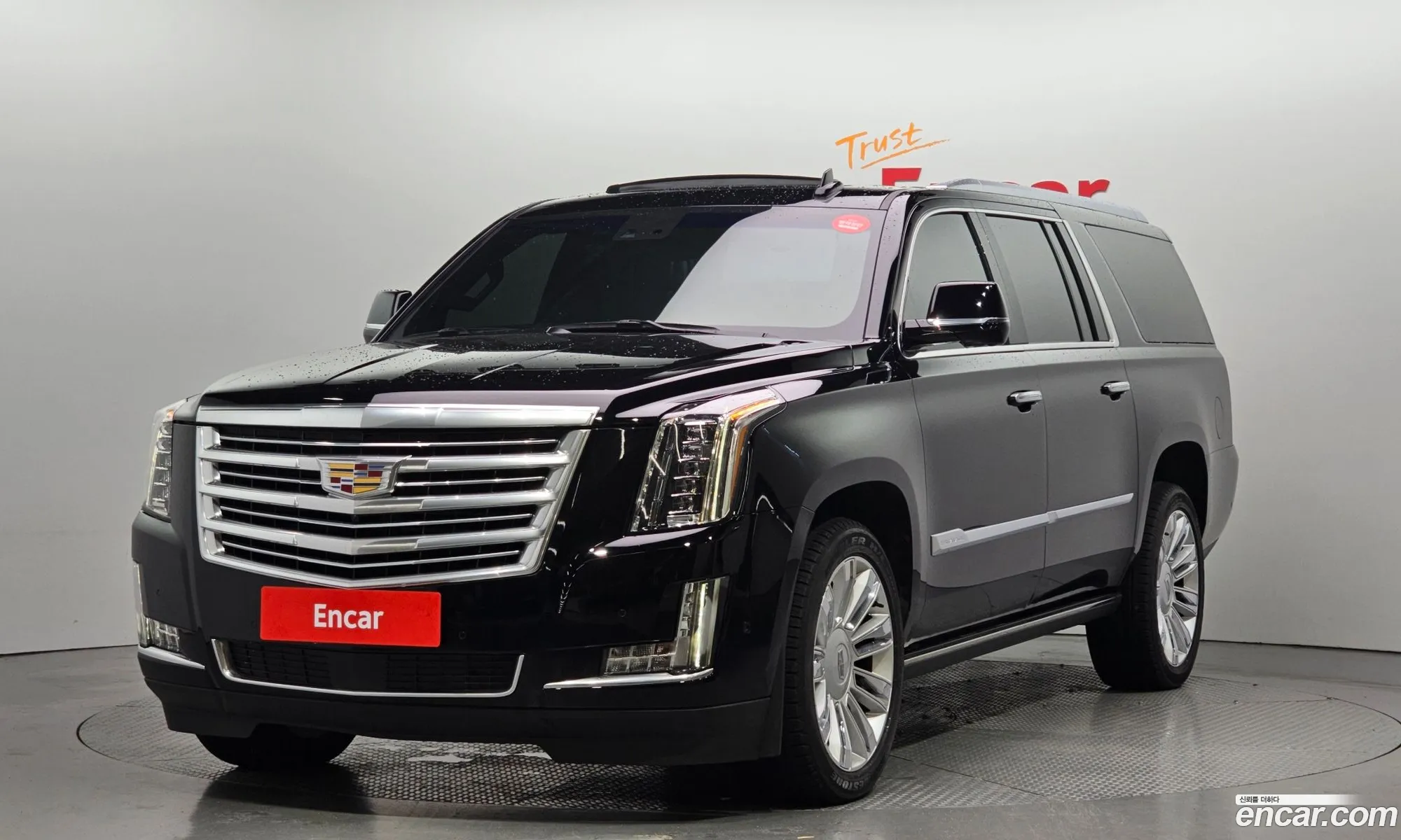 Cadillac Escalade Iv 62 Esv 2019 - фотография 3524326