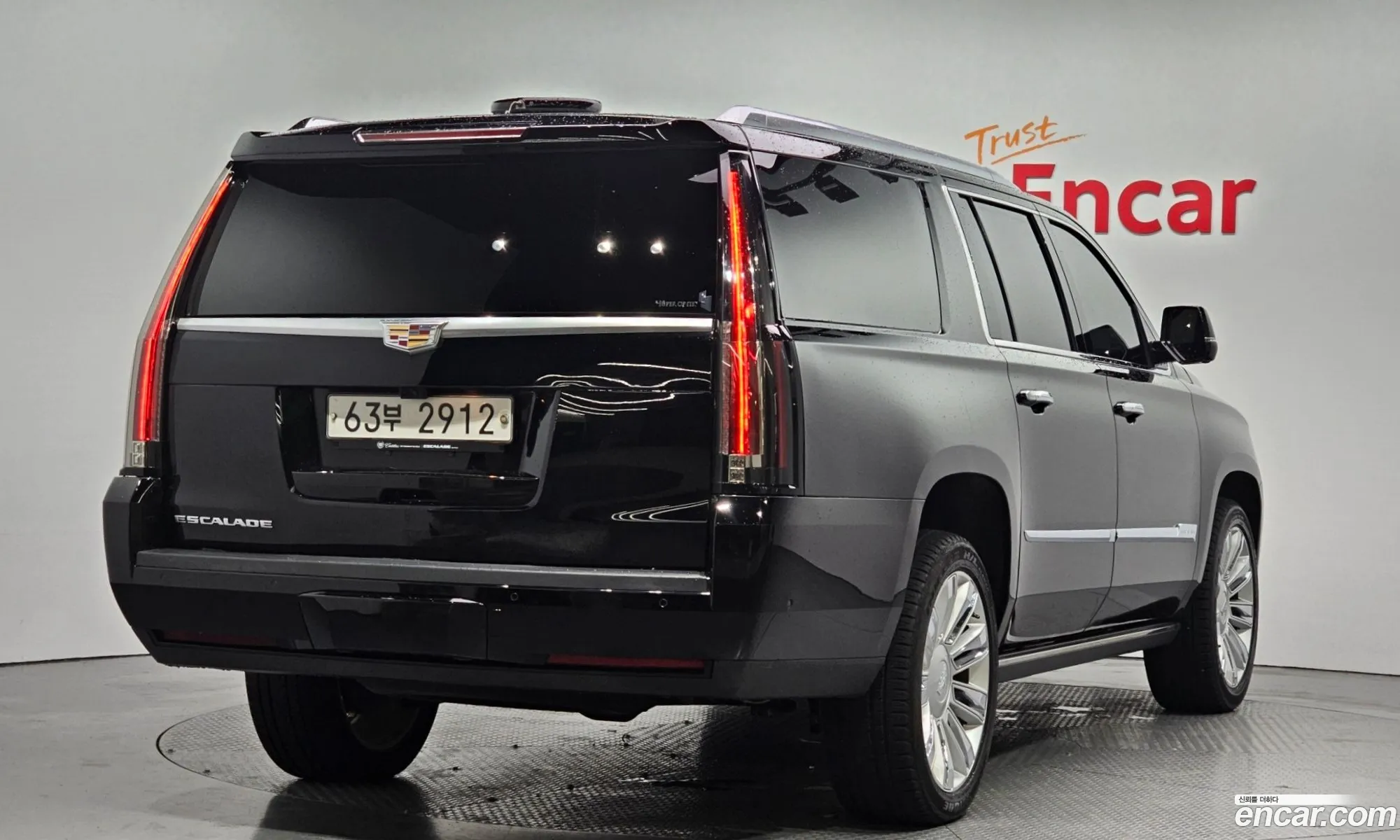 Cadillac Escalade Iv 62 Esv 2019 - фотография 3524327