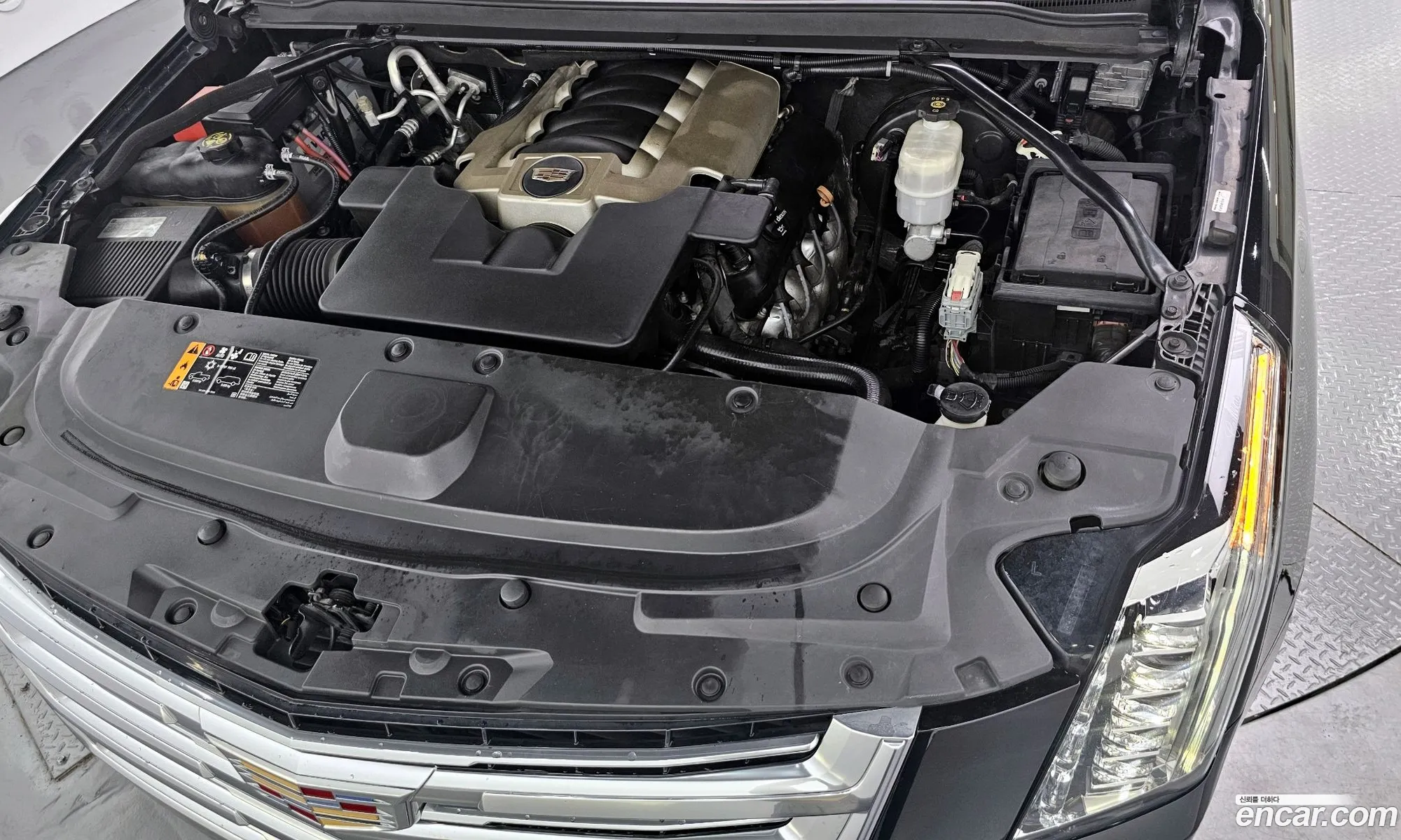 Cadillac Escalade Iv 62 Esv 2019 - фотография 3524331