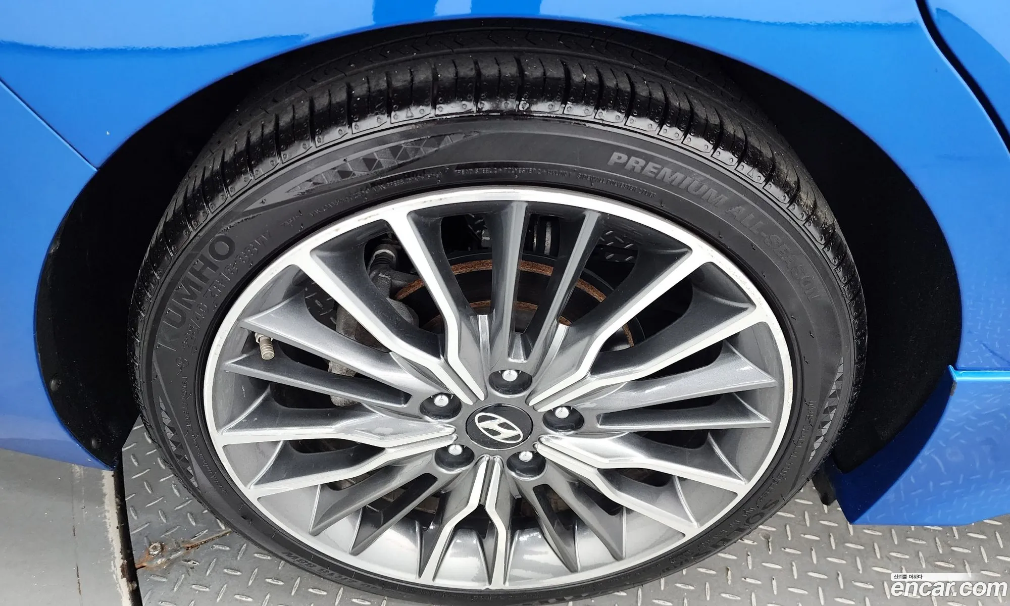 Hyundai Avante Vi 16 Turbo Sport 2017 - фотография 19133036