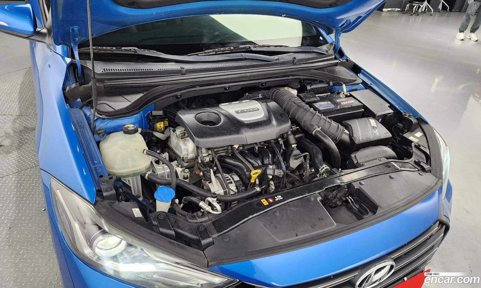 Hyundai Avante Vi 16 Turbo Sport 2017 - фотография 19133037