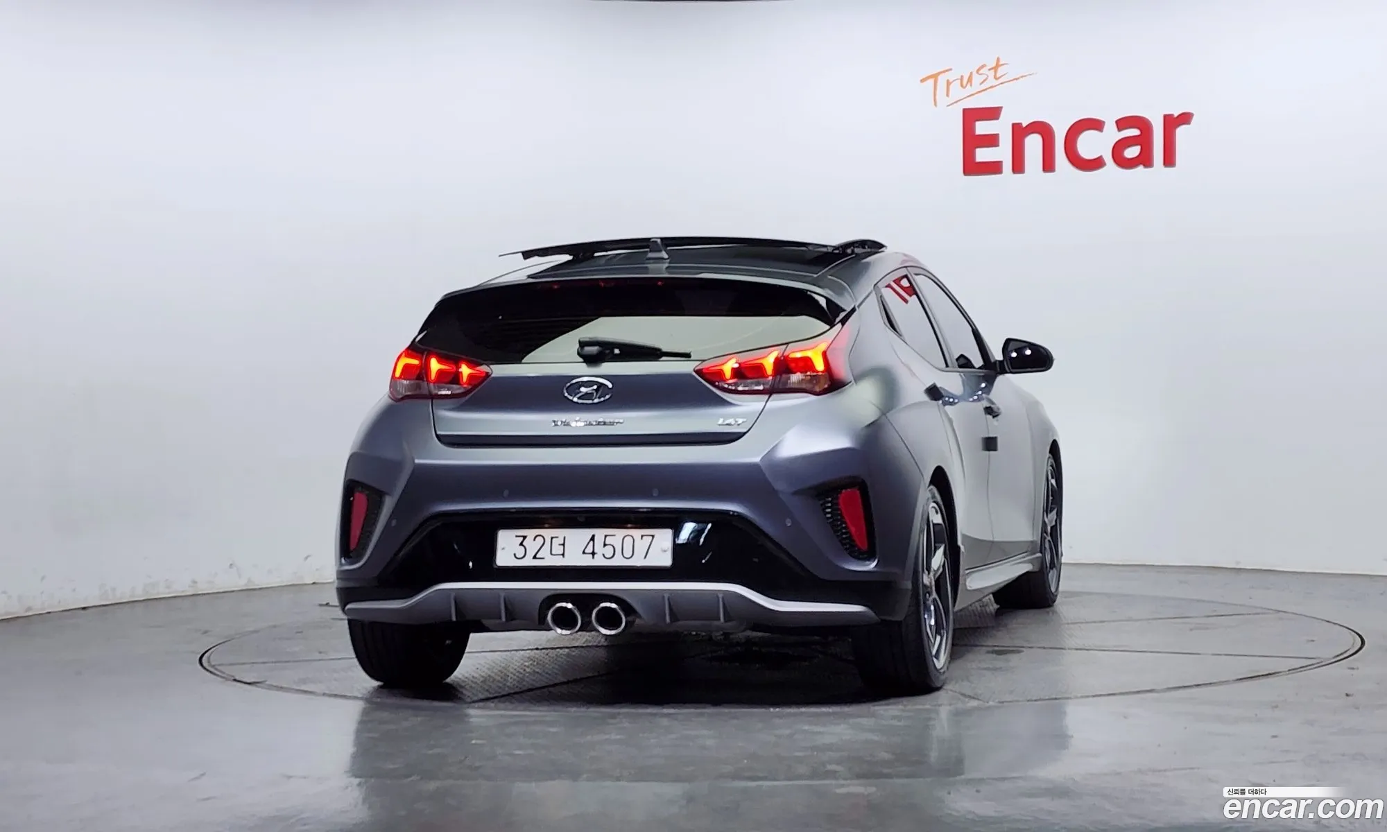 Hyundai Veloster Ii 16 Turbo Sport 2018 - фотография 19133023