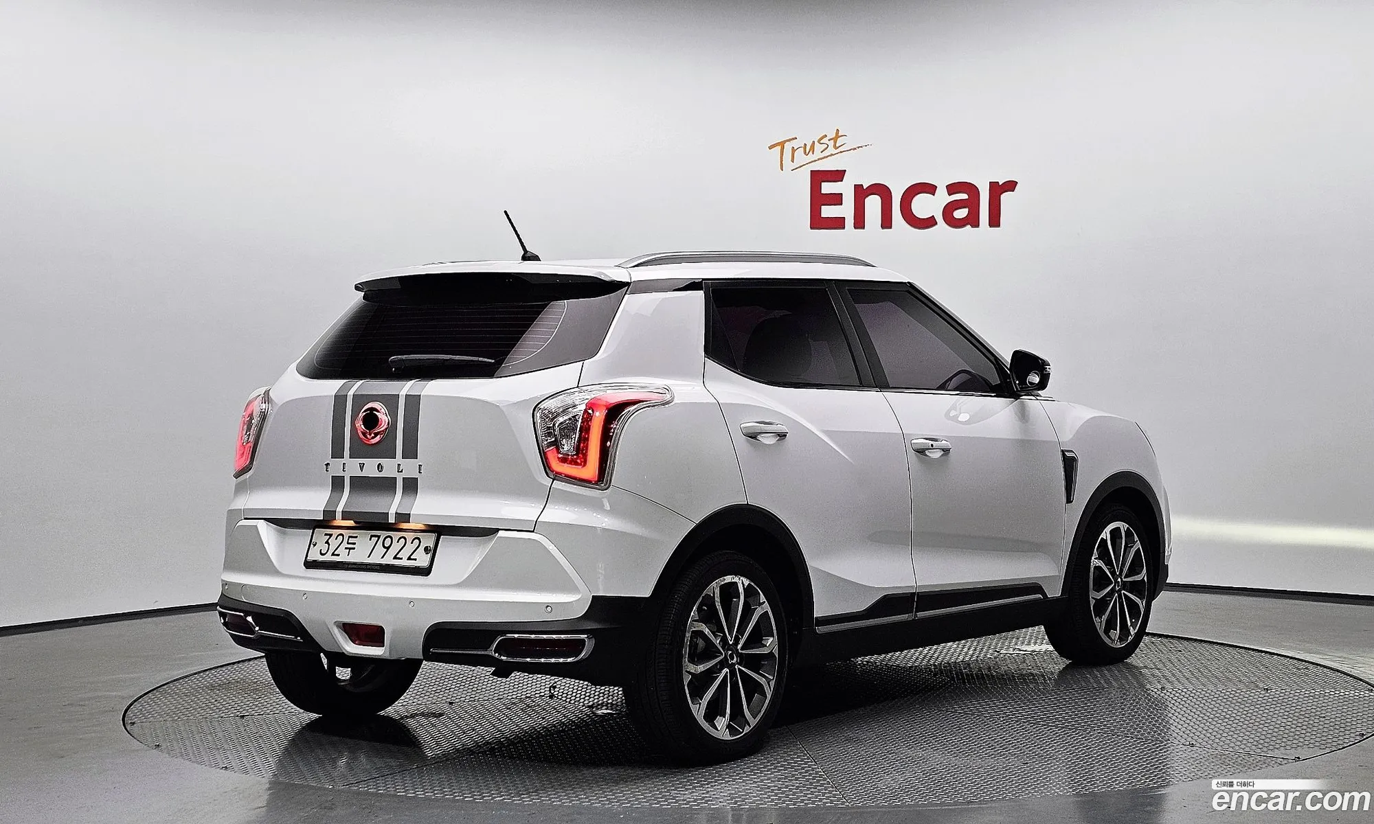 Kg Mobility Ssangyong Tivoli Armor Gear Plus 2Wd - фотография 14636547