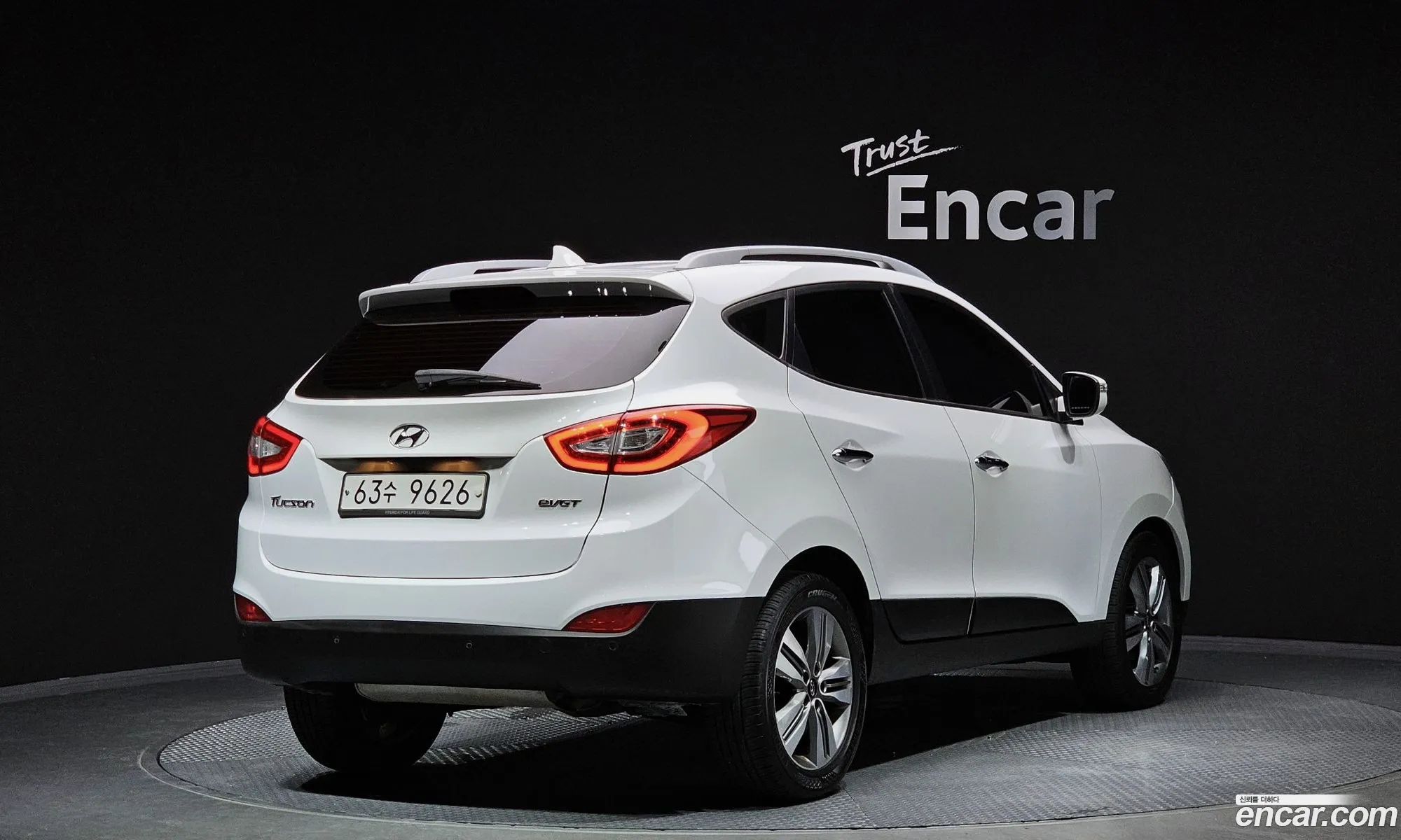 Hyundai Tucson Diesel E-Vgt 2Wd 2015 - фотография 19101074
