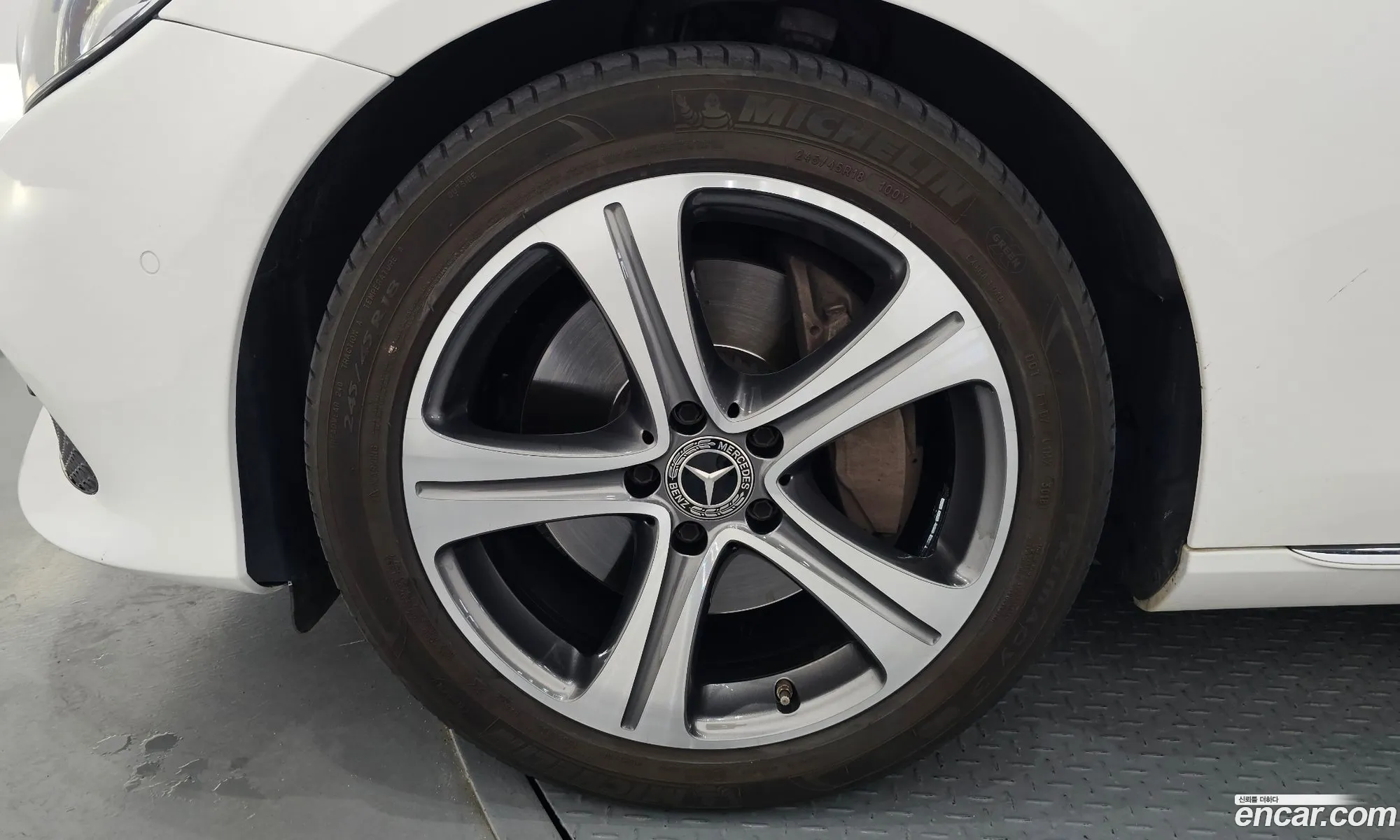 Mercedes-Benz E-Klasse V W213 S213 C238 E300 Avantgarde 2019 - фотография 17146944