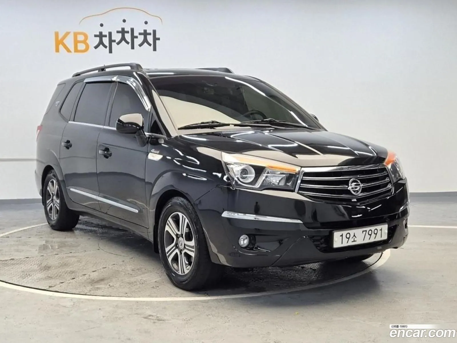 Ssangyong Korando Iii 4Wd Rt 11-Seater 2015 - фотография 14612987