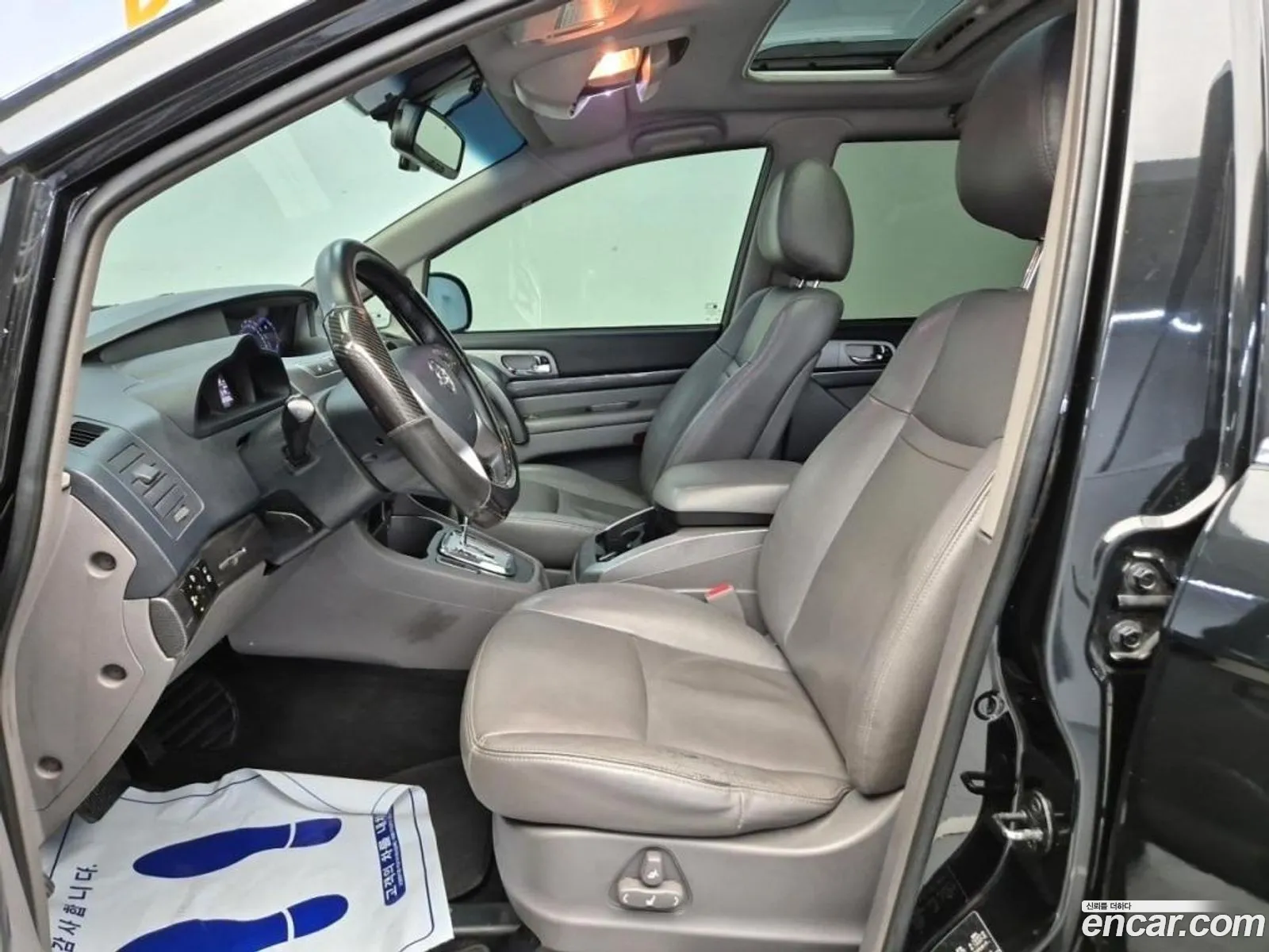 Ssangyong Korando Iii 4Wd Rt 11-Seater 2015 - фотография 14612989