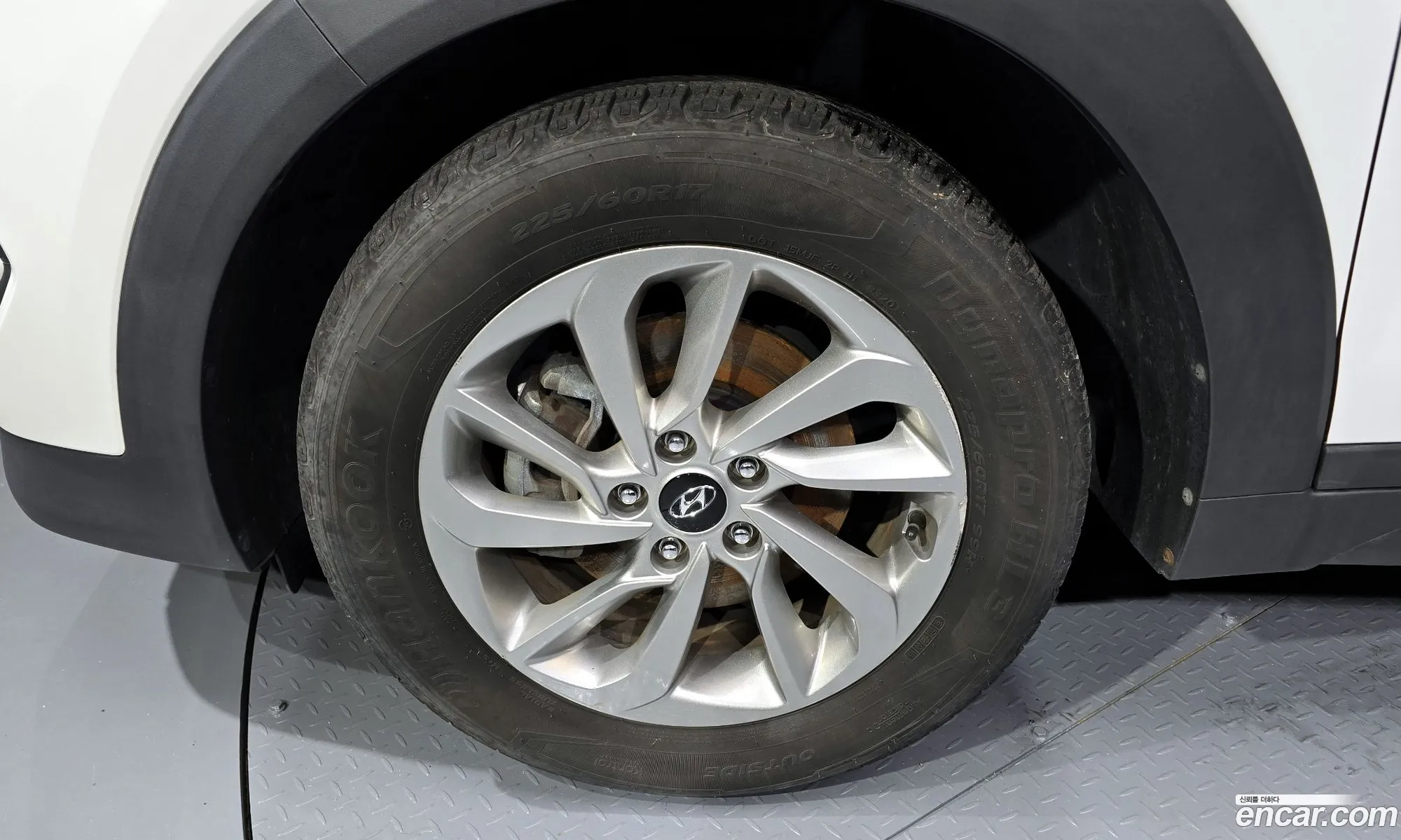 Hyundai Tucson Iii Diesel 20 2Wd 2016 - фотография 19140837