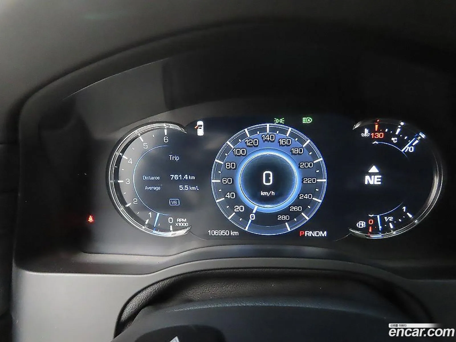 Cadillac Escalade Iv 62 Esv 2016 - фотография 3504912