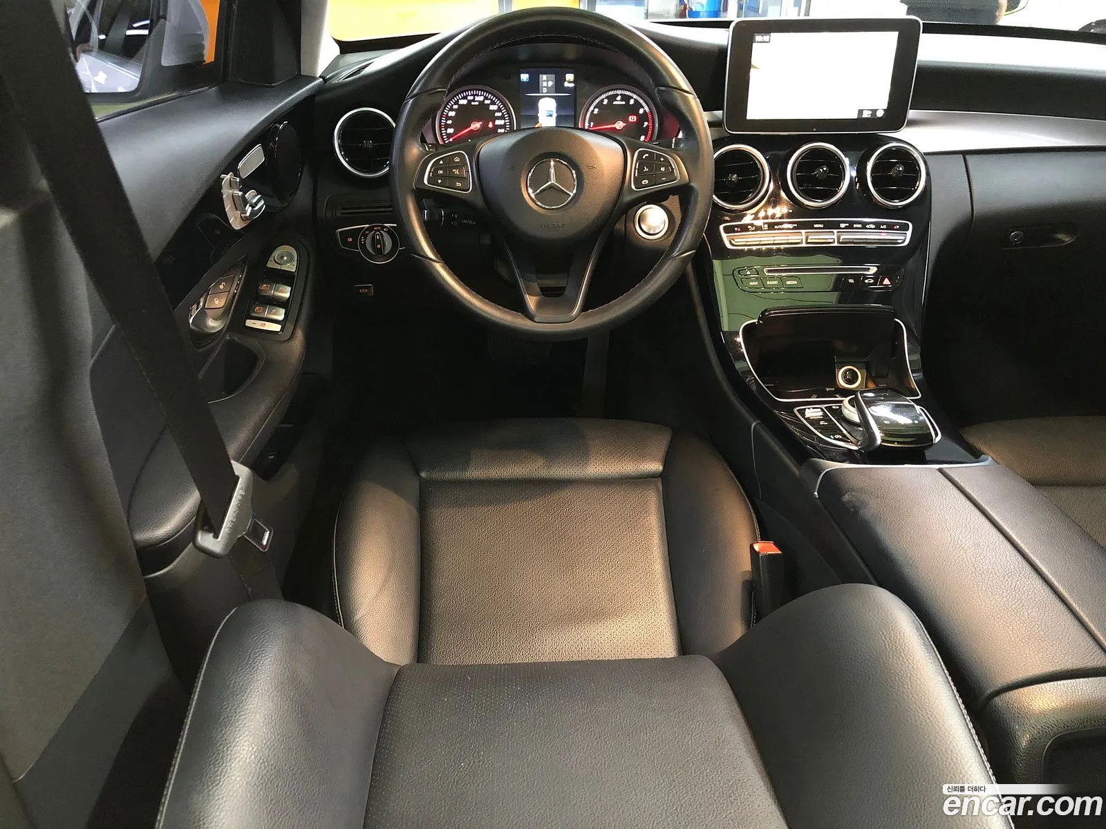 Mercedes-Benz C-Klasse Iv W205 C200 2018 - фотография 17131588