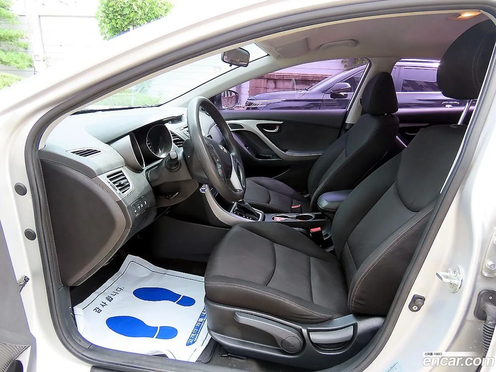 Hyundai Avante 16 Lpi Style 2016 - фотография 19140789
