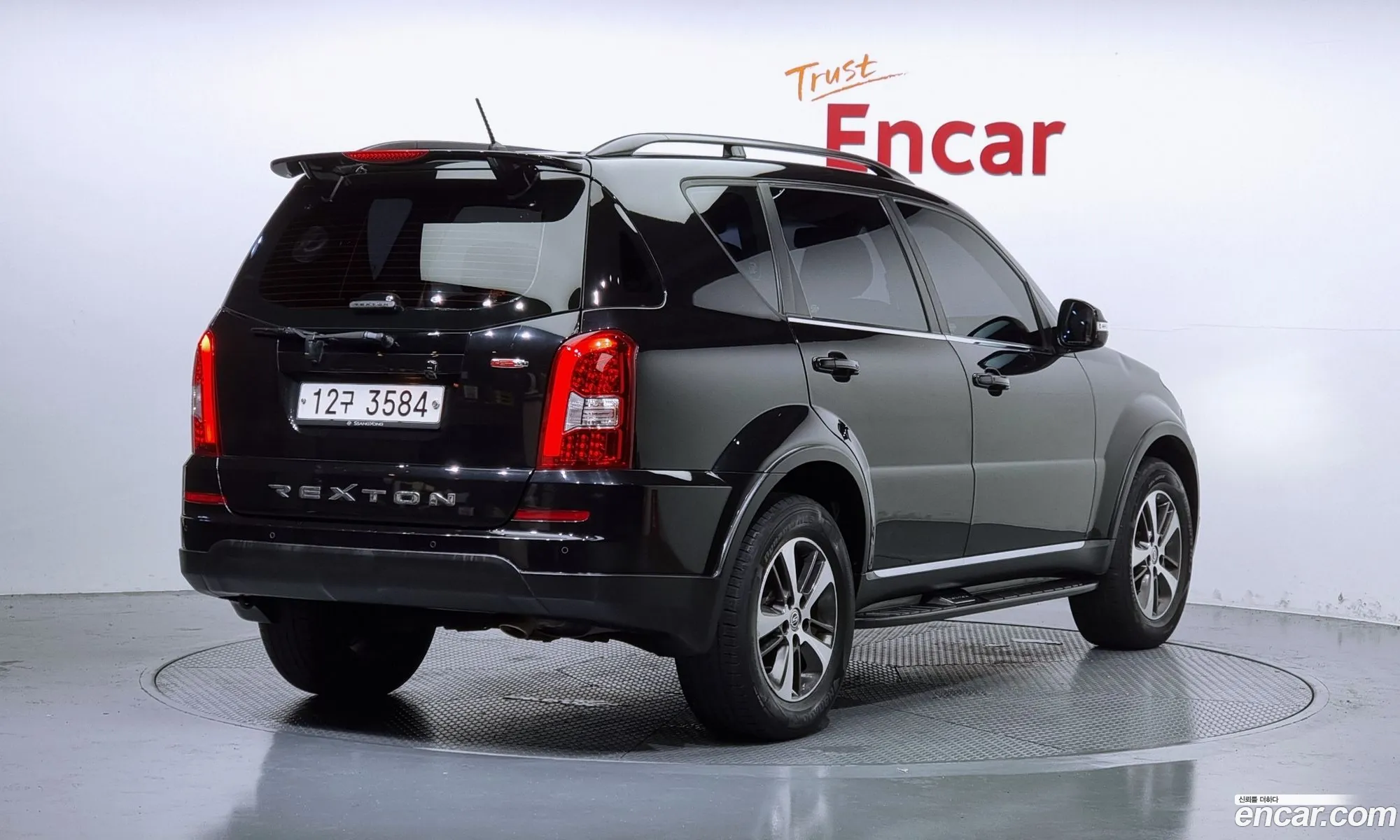 Ssangyong Rexton Iii 22 4Wd Rx7 2016 - фотография 14612912