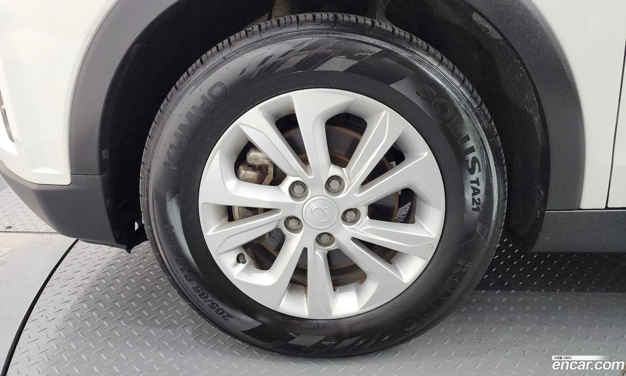 Ssangyong Tivoli Tivoli Diesel 16 2Wd 2021 - фотография 14636286