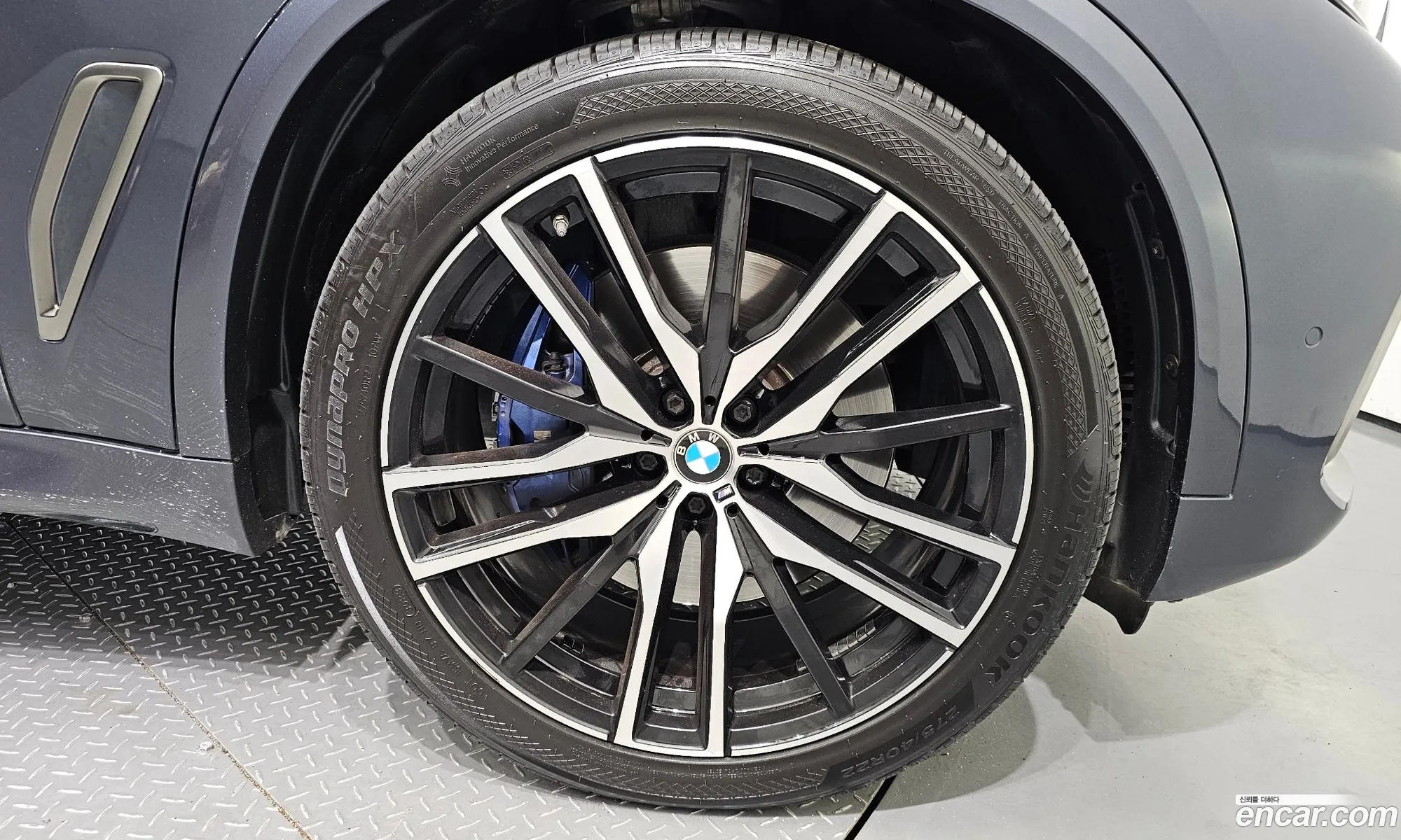 BMW X5 Iv G05 M50D First Edition 2019 - фотография 12528044