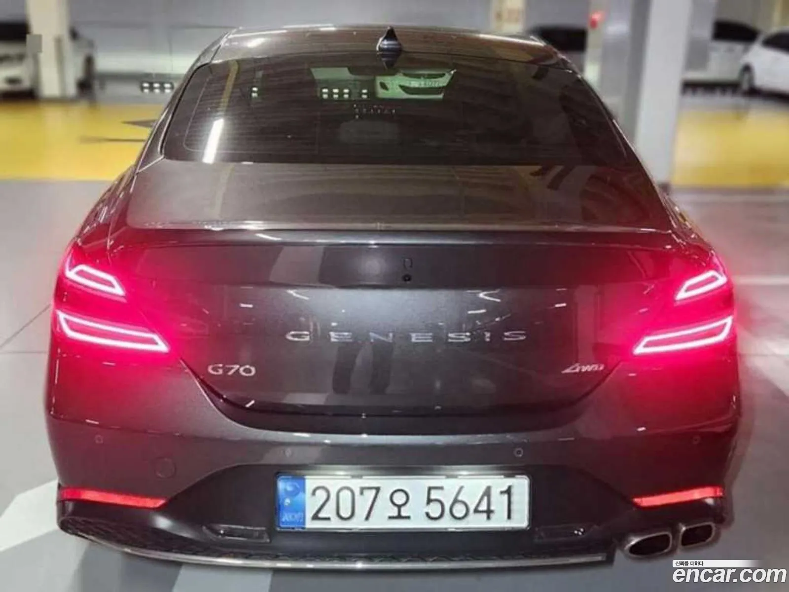 Genesis G70 I Gasoline 20T 4Wd 2022 - фотография 12593544