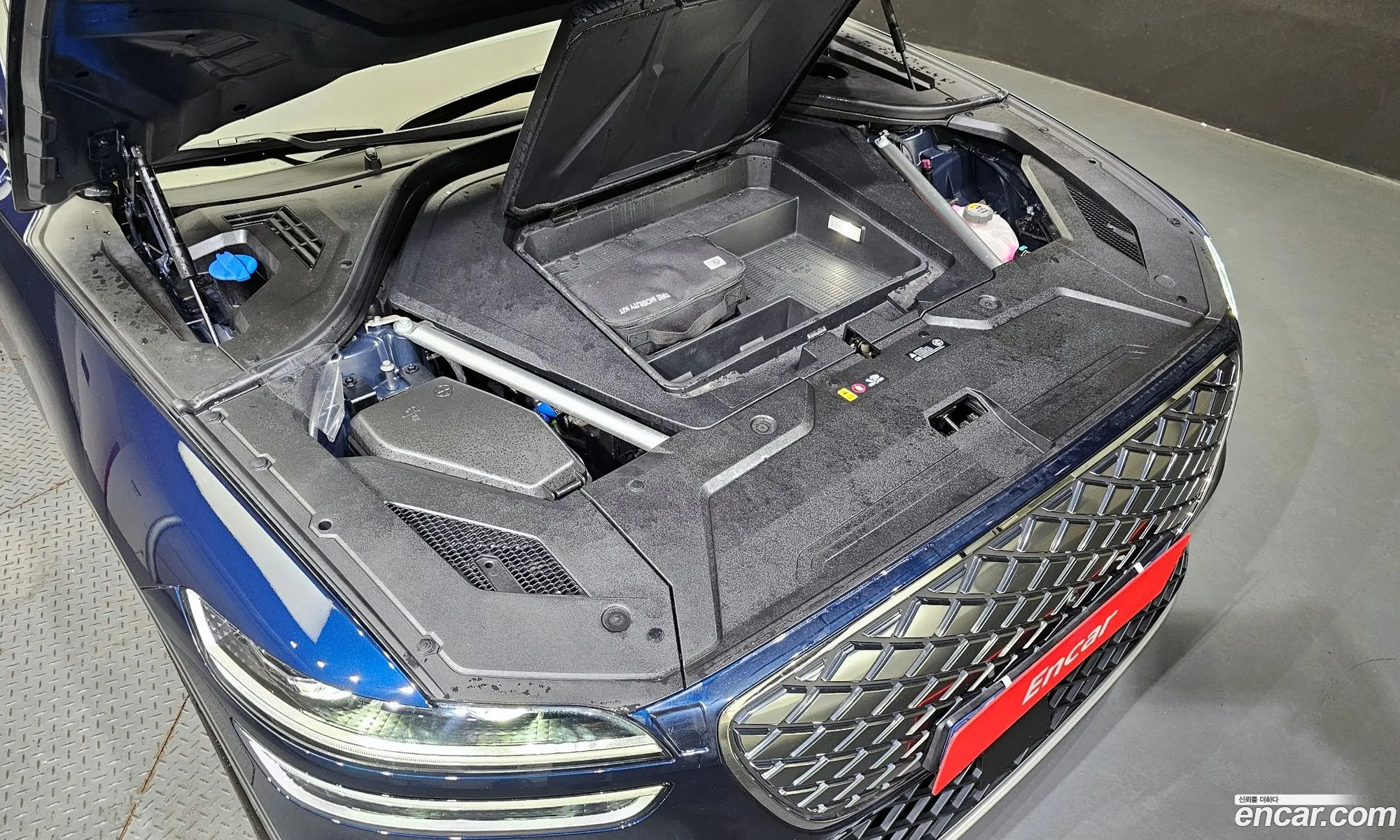 Genesis Gv70 I E-Awd 2022 - фотография 70464