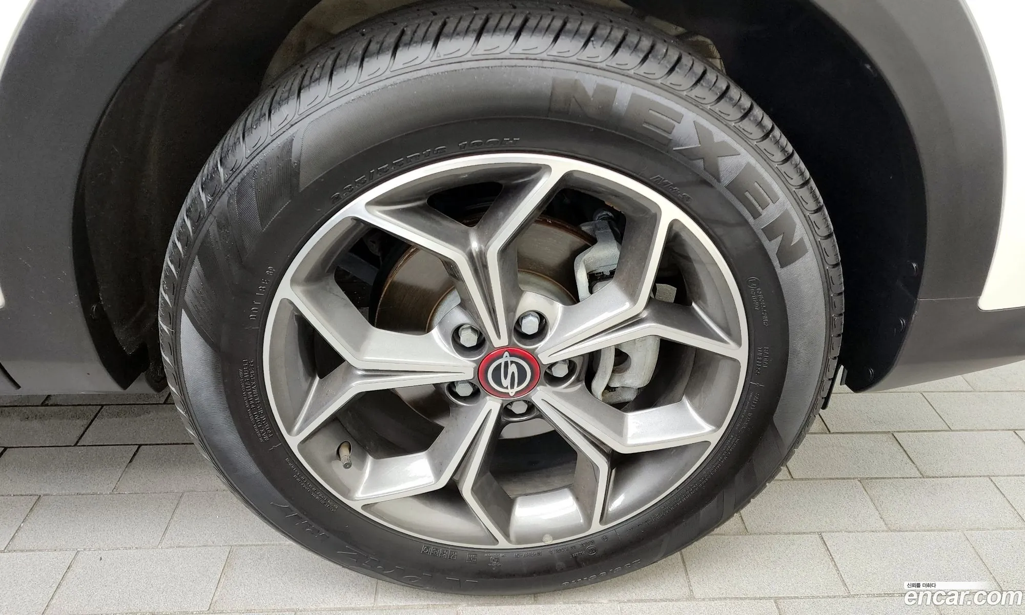 Ssangyong Korando Iv Gasoline 15 2Wd R-Plus 2022 - фотография 17516753