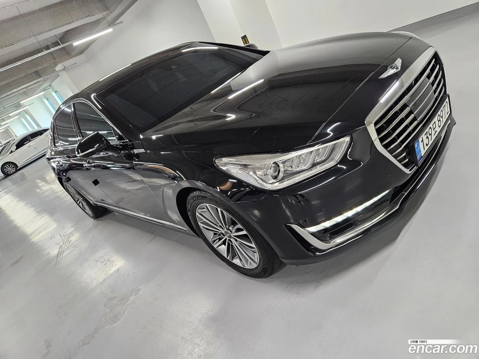 Genesis G90 I 38 Gdi Awd 2016 - фотография 944717