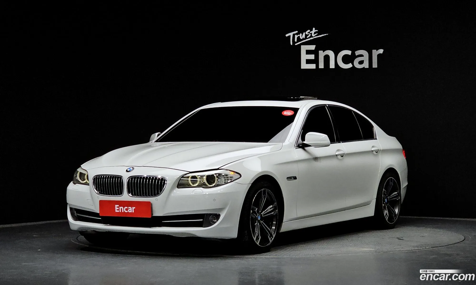 BMW 5Er Vi F10F11F07 520D 2012 - фотография 1020148