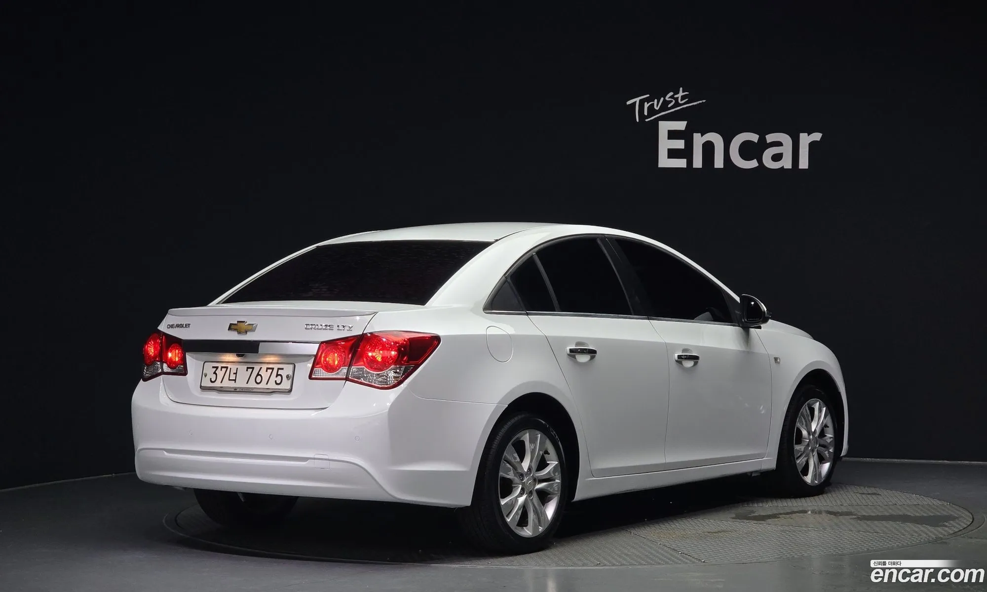 Chevrolet Gm Daewoo Cruze 18 Ltz - фотография 6751852