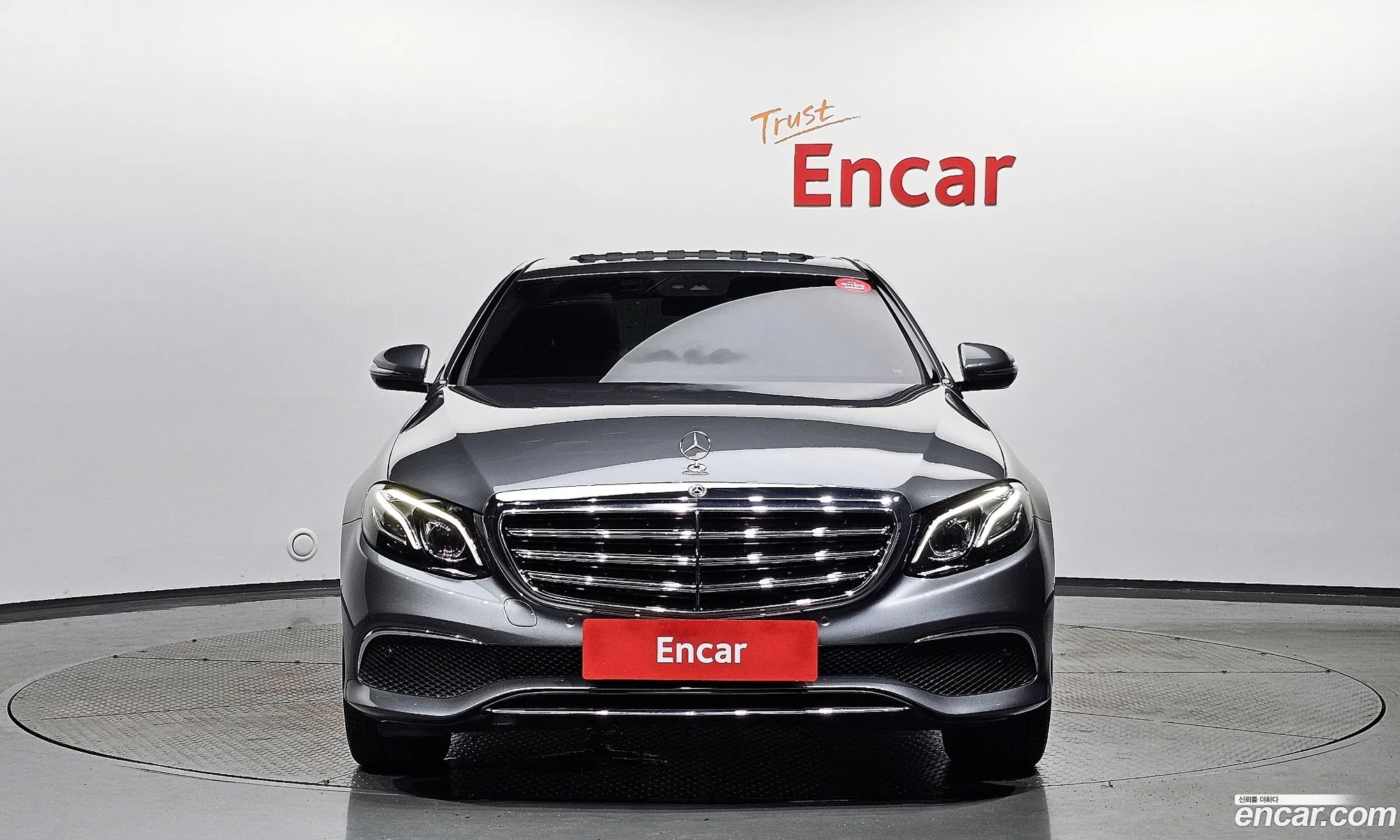 Mercedes-Benz E-Klasse V W213 S213 C238 E220D 4Matic Exclusive 2019 - фотография 16570945