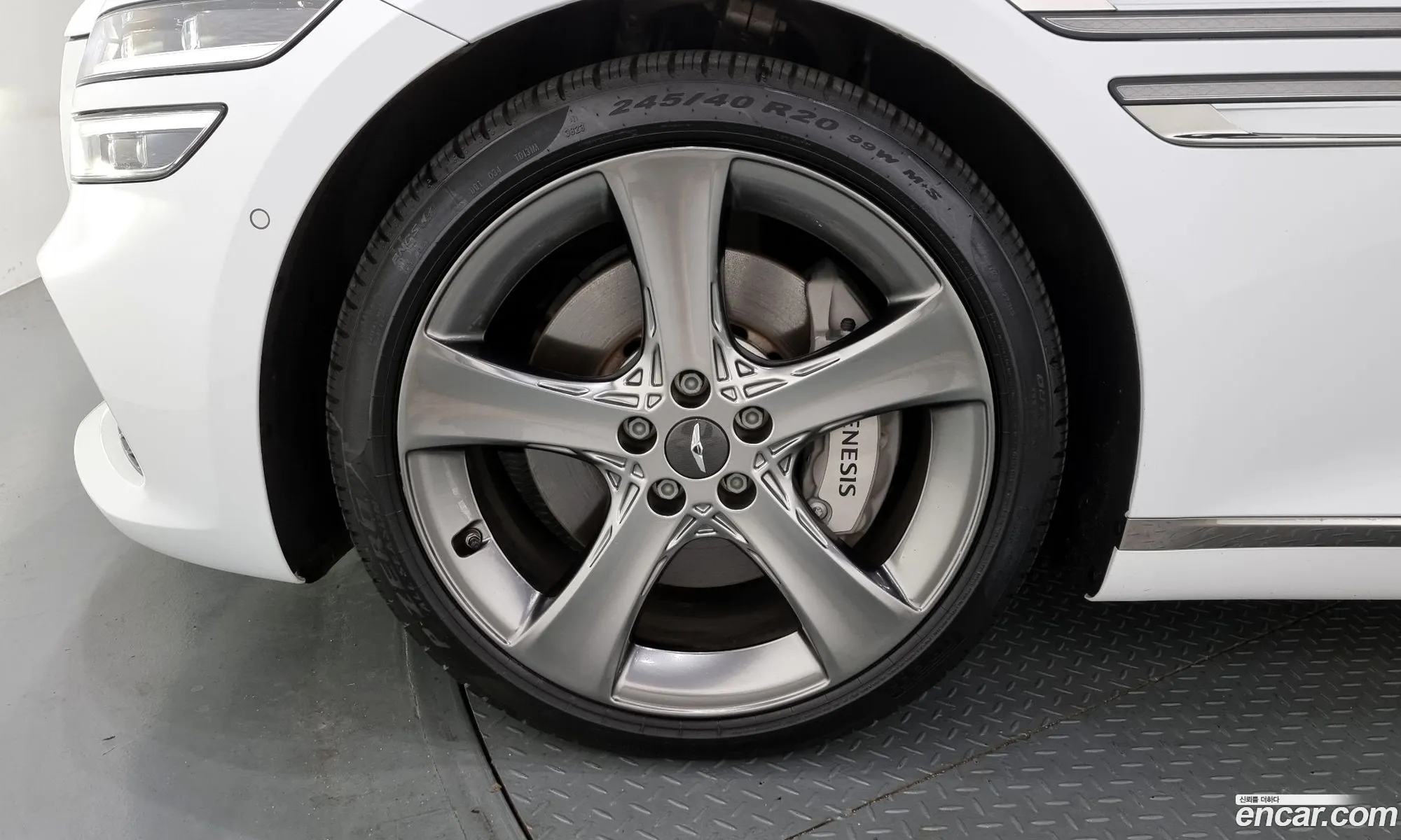 Genesis G80 Ii Gasoline 25 Turbo Awd 2022 - фотография 1694738