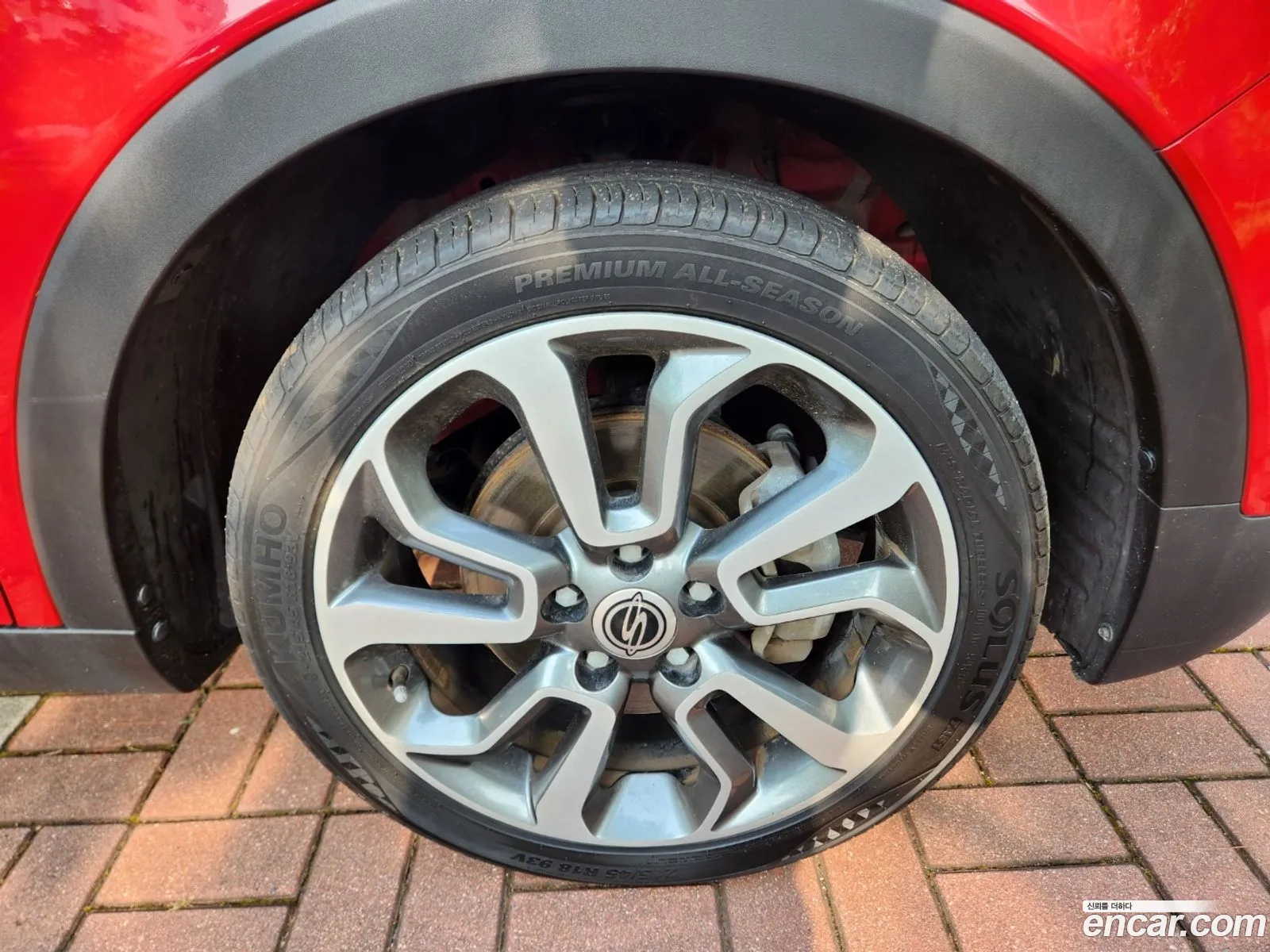 Kg Mobility Ssangyong Tivoli Diesel Lx 2Wd - фотография 8206652