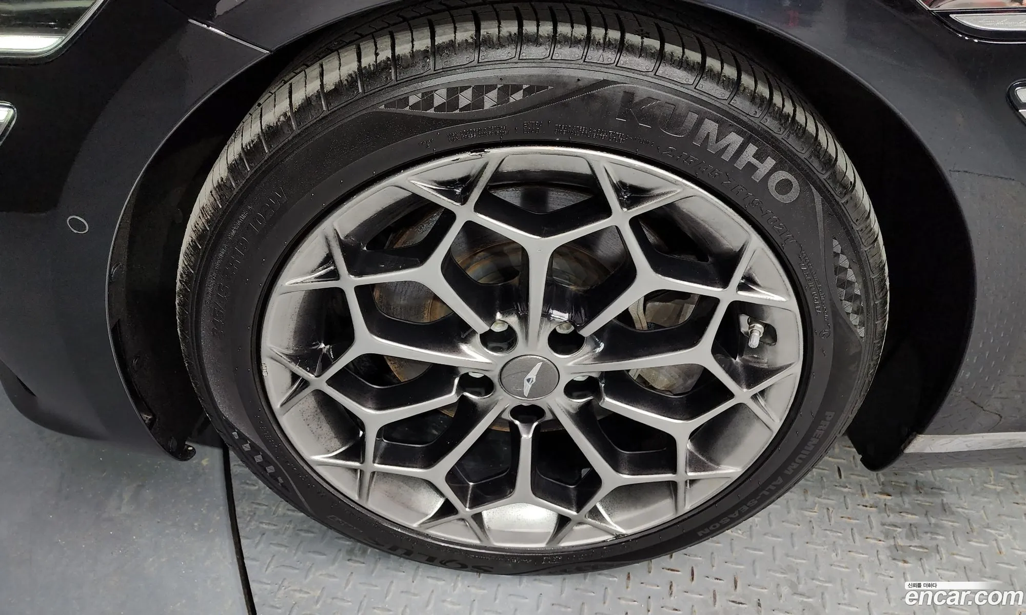 Genesis G80 Gasoline 25 Turbo Awd 2020 - фотография 17475437