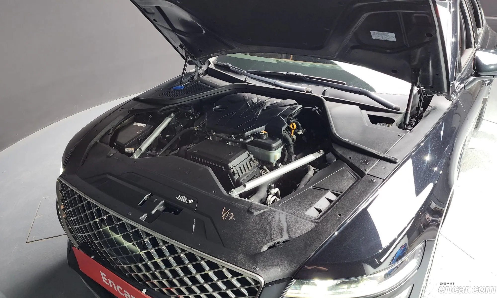 Genesis G80 Gasoline 25 Turbo Awd 2020 - фотография 17475438