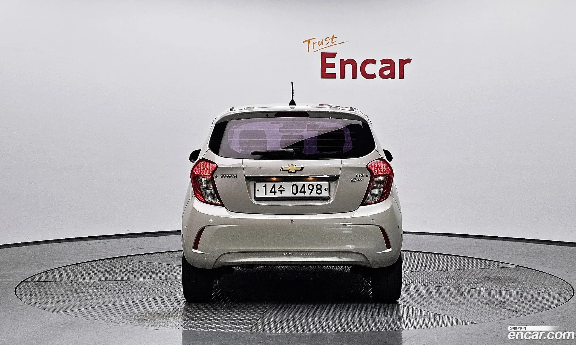 Chevrolet Spark Iv Ltz 2016 - фотография 17823799