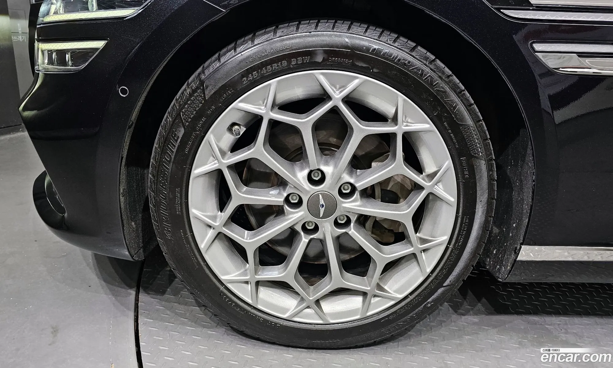 Genesis G80 Gasoline 25 Turbo Awd 2021 - фотография 1694846