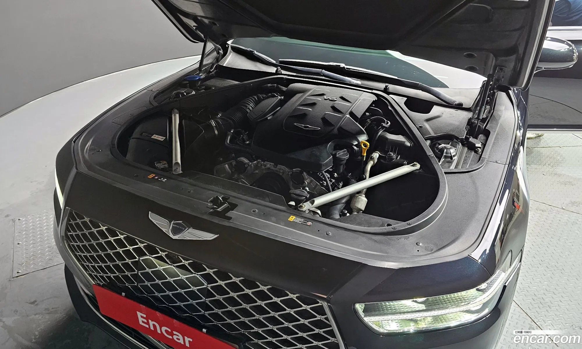 Genesis G90 I 38 Awd 2020 - фотография 1694823