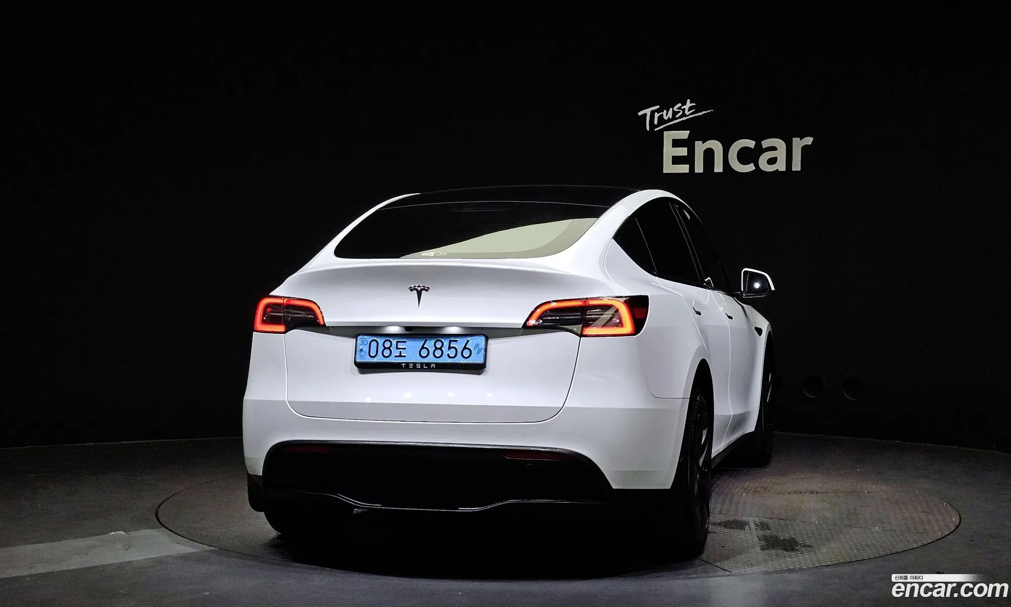 Tesla Model Y Rwd 2024 - фотография 14550679