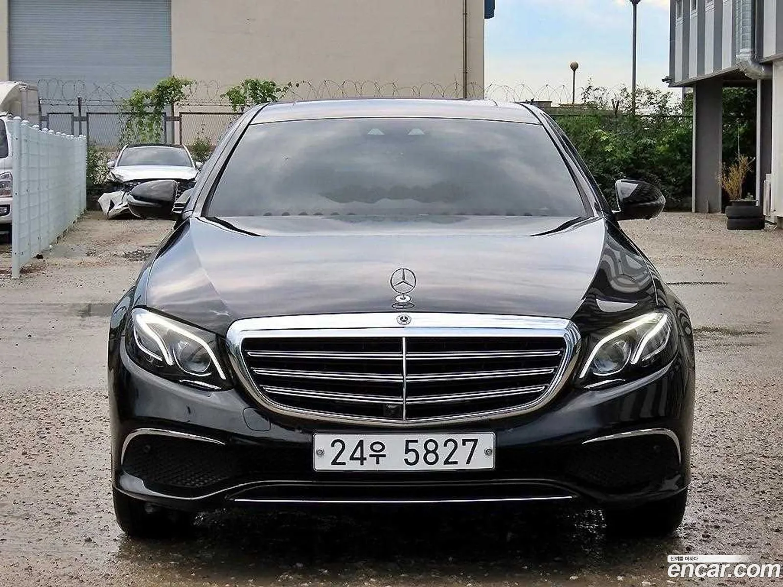 Mercedes-Benz E-Klasse V W213 S213 C238 E300 4Matic Exclusive 2018 - фотография 12539831