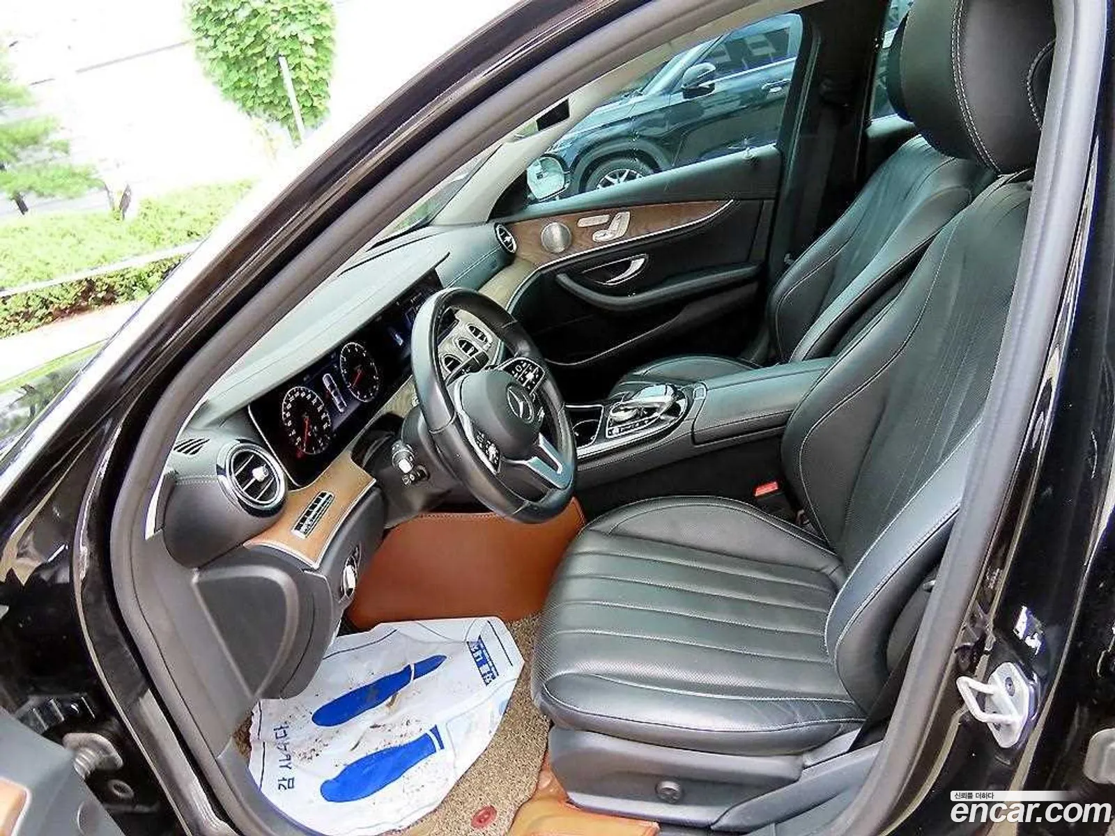 Mercedes-Benz E-Klasse V W213 S213 C238 E300 4Matic Exclusive 2018 - фотография 12539835