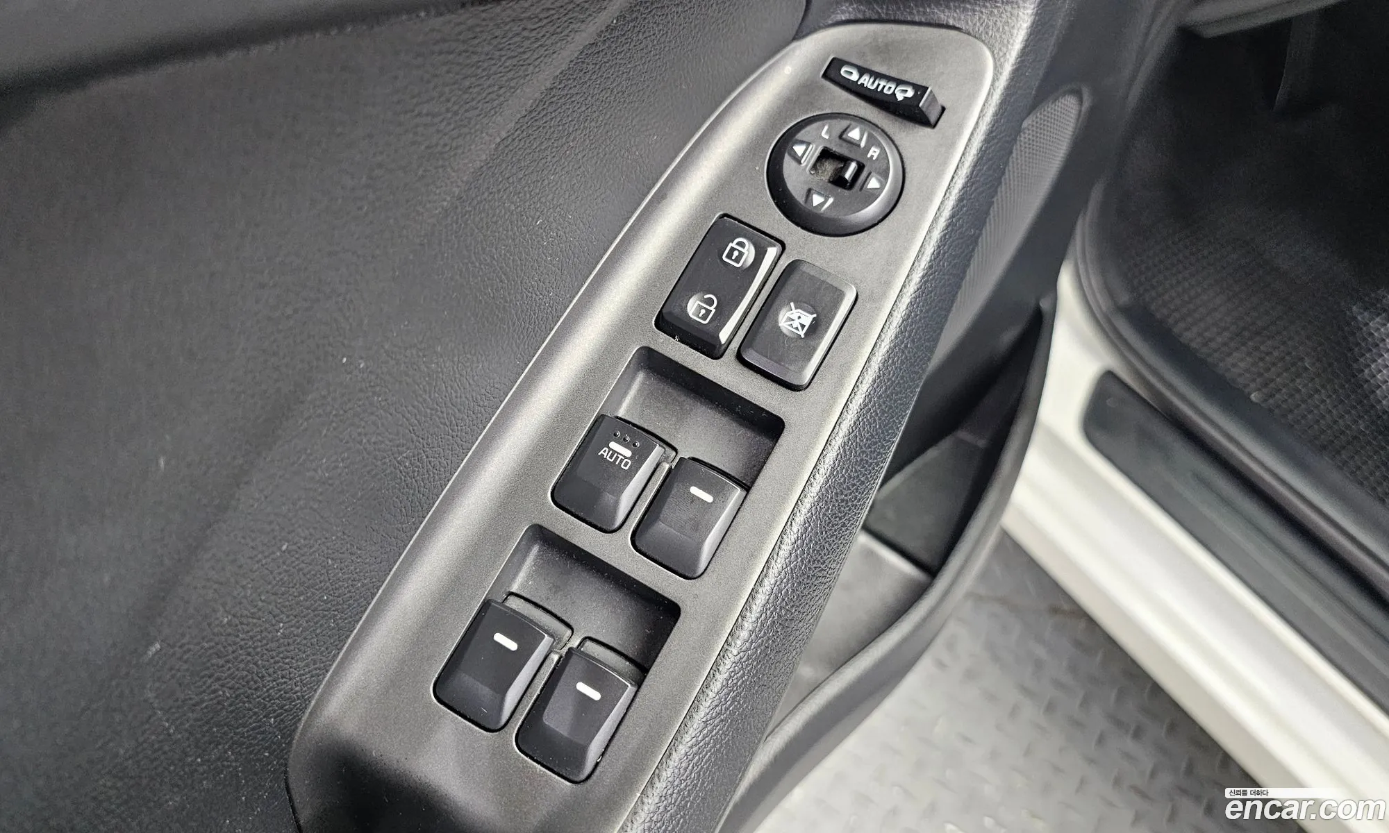 Korex Auto Trade - фотография 15730118