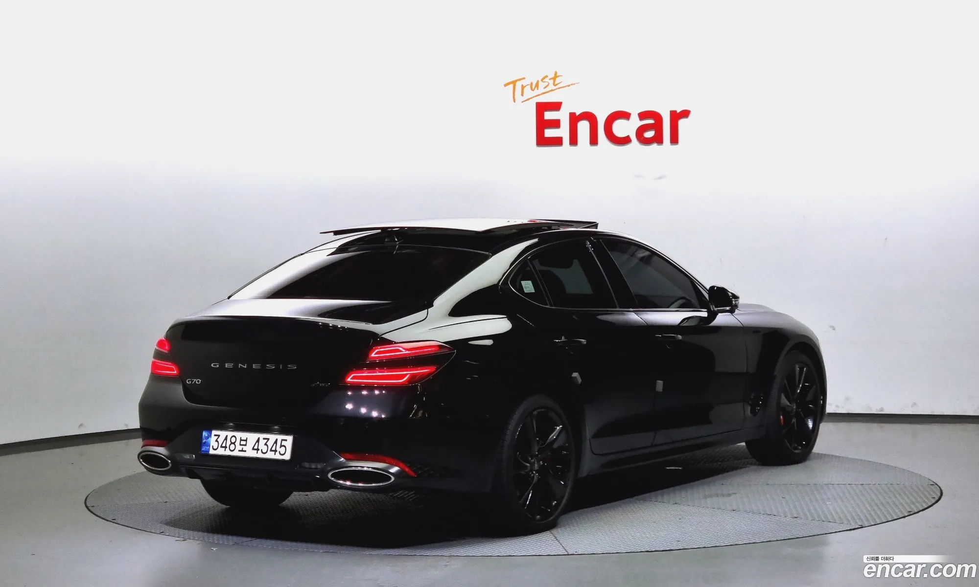 Genesis G70 Gasoline 33T 4Wd 2023 - фотография 1711135