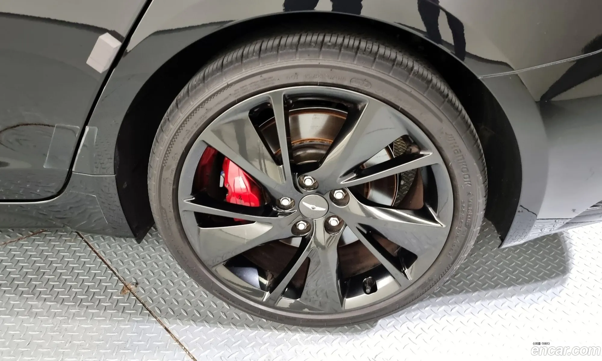 Genesis G70 Gasoline 33T 4Wd 2023 - фотография 1711138