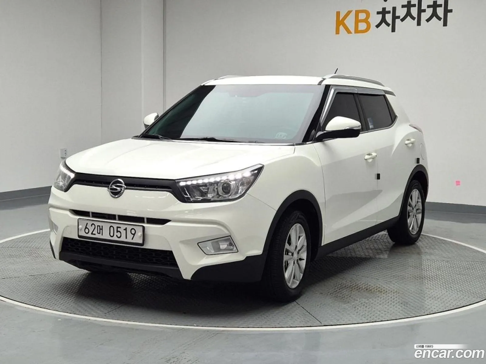 Ssangyong Tivoli Tivoli Vx 2Wd 2016 - фотография 17506582