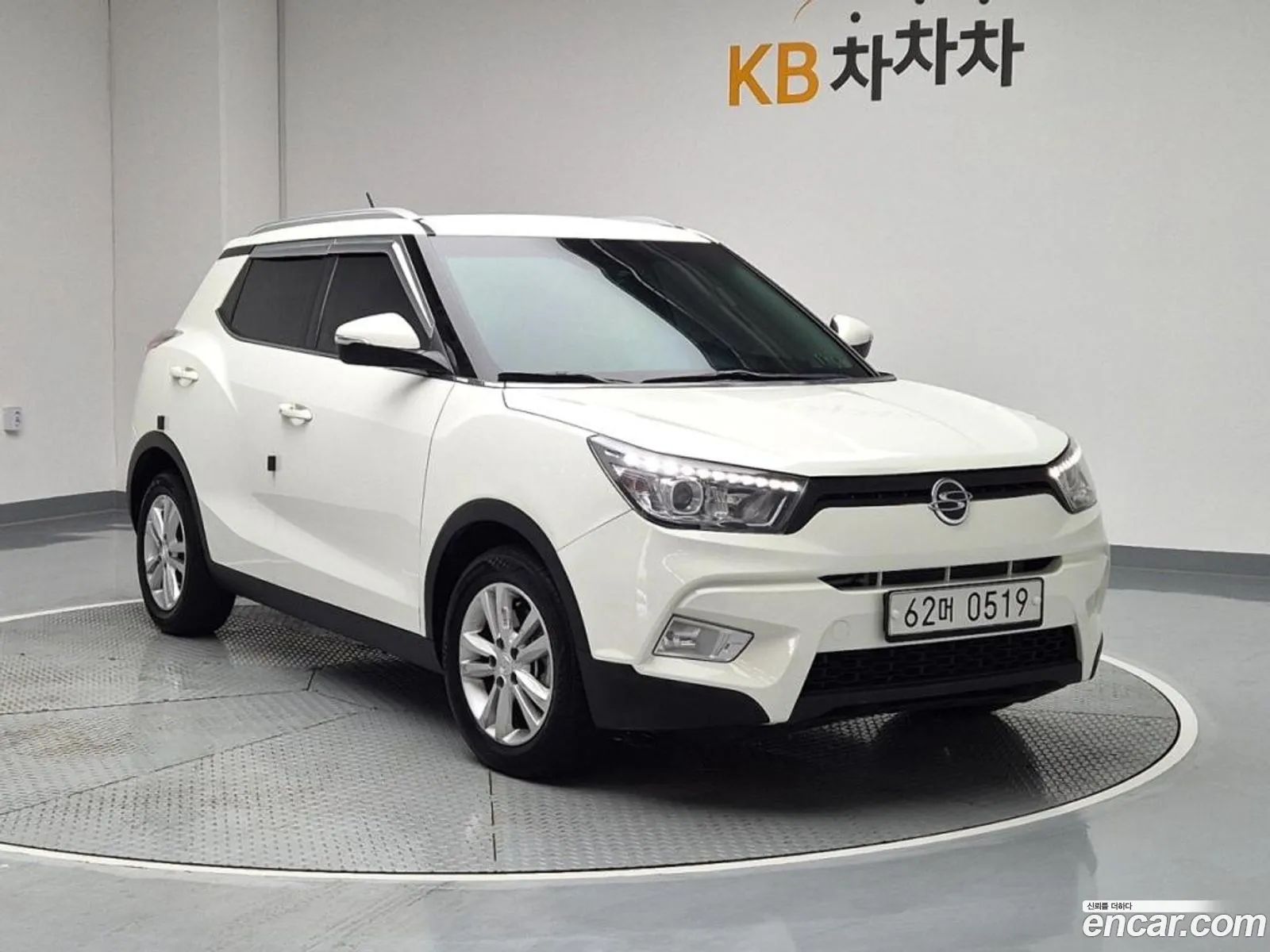 Ssangyong Tivoli Tivoli Vx 2Wd 2016 - фотография 17506585