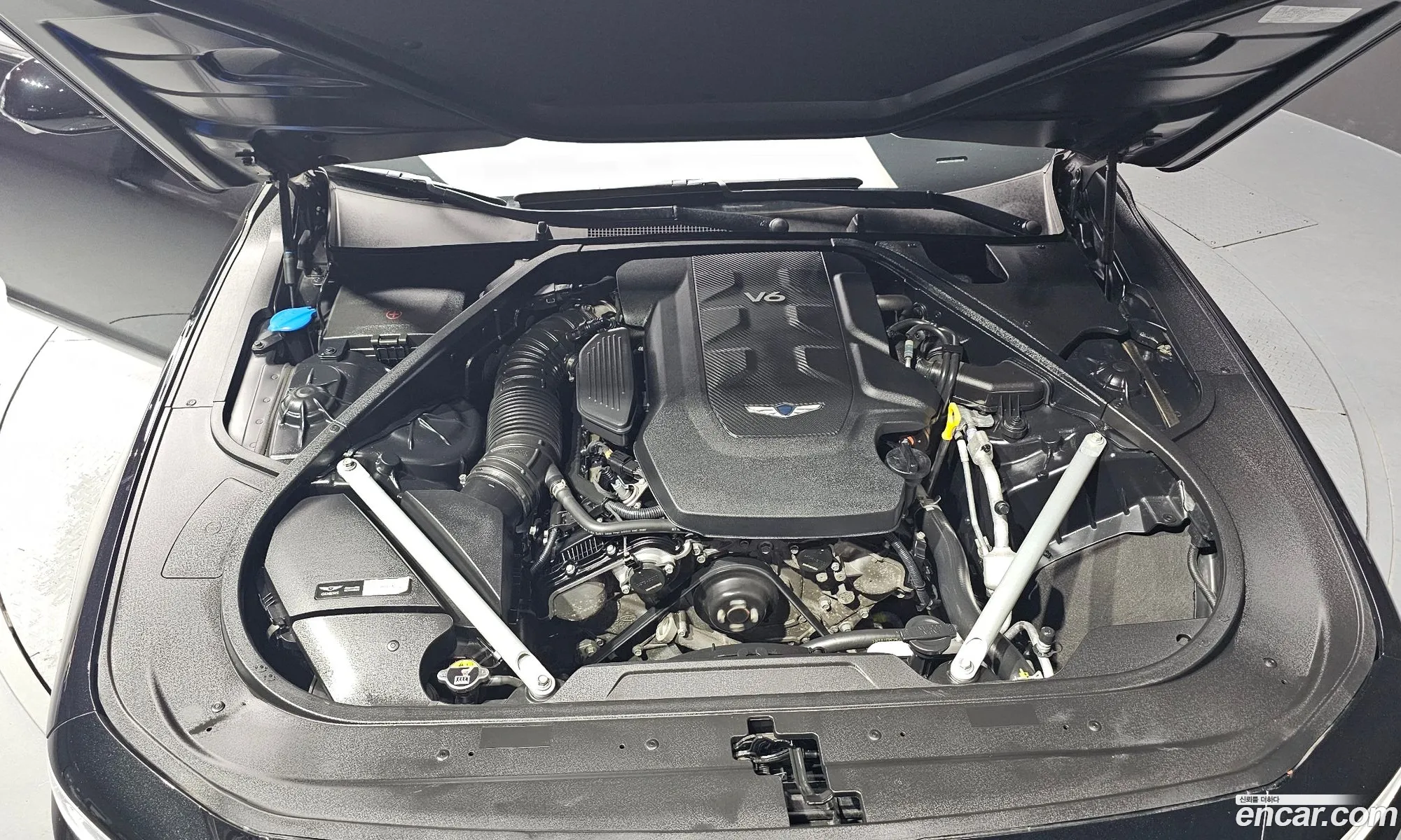 Genesis G90 I 38 Awd 2020 - фотография 1711127